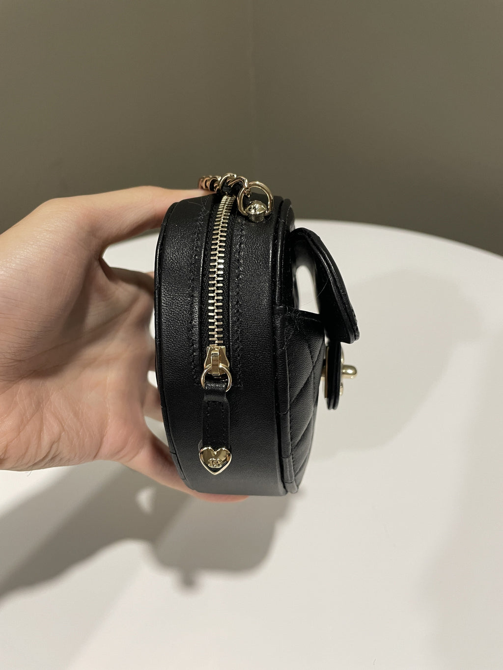 Chanel 22S Heart Bag Black