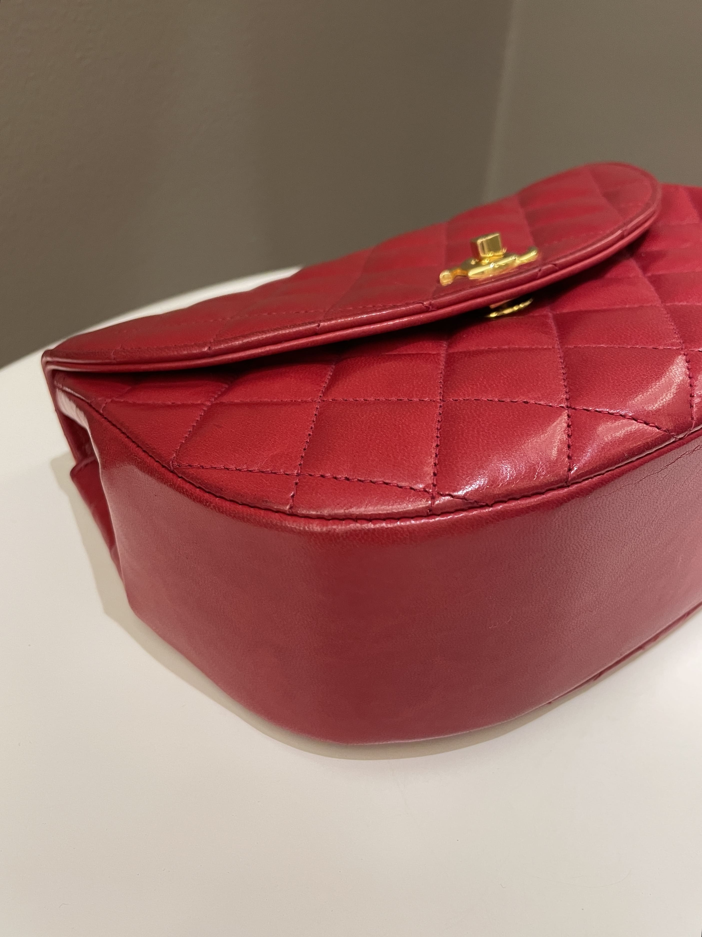 Chanel Vintage Quilted Cc Curve Bag Red Lambskin
