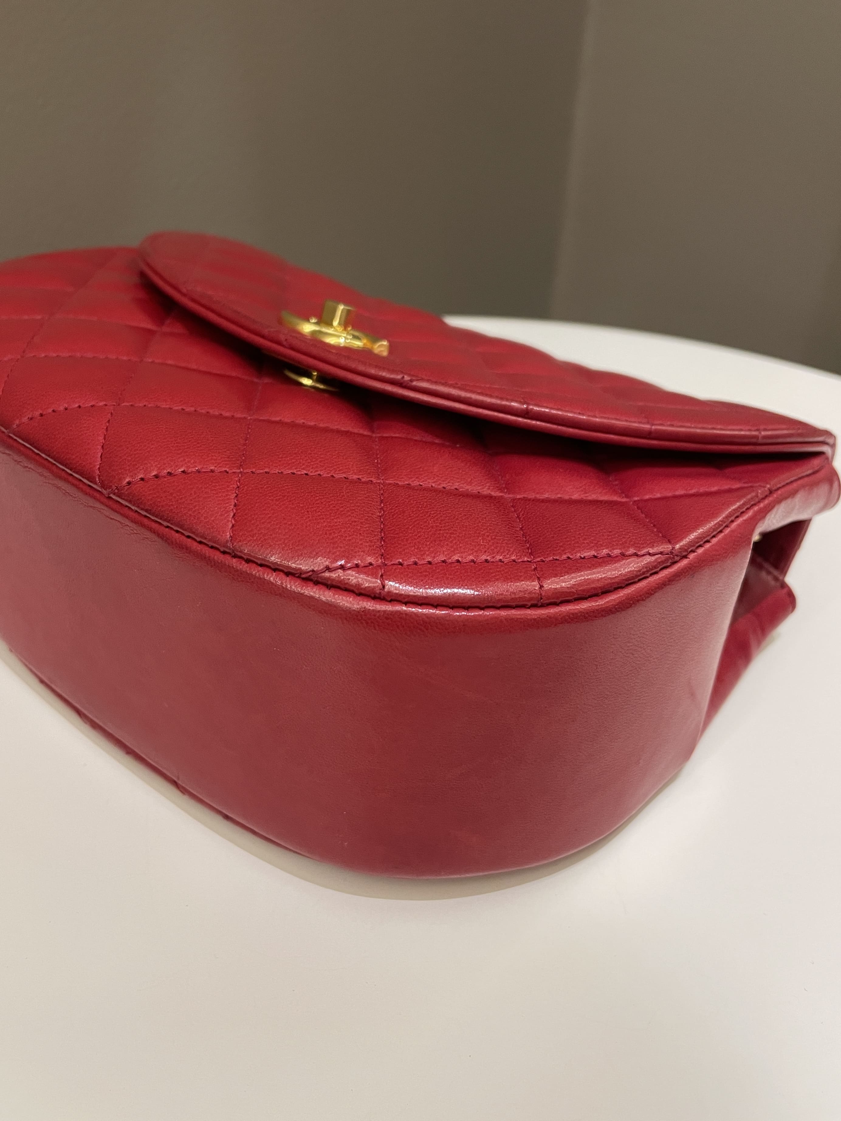 Chanel Vintage Quilted Cc Curve Bag Red Lambskin