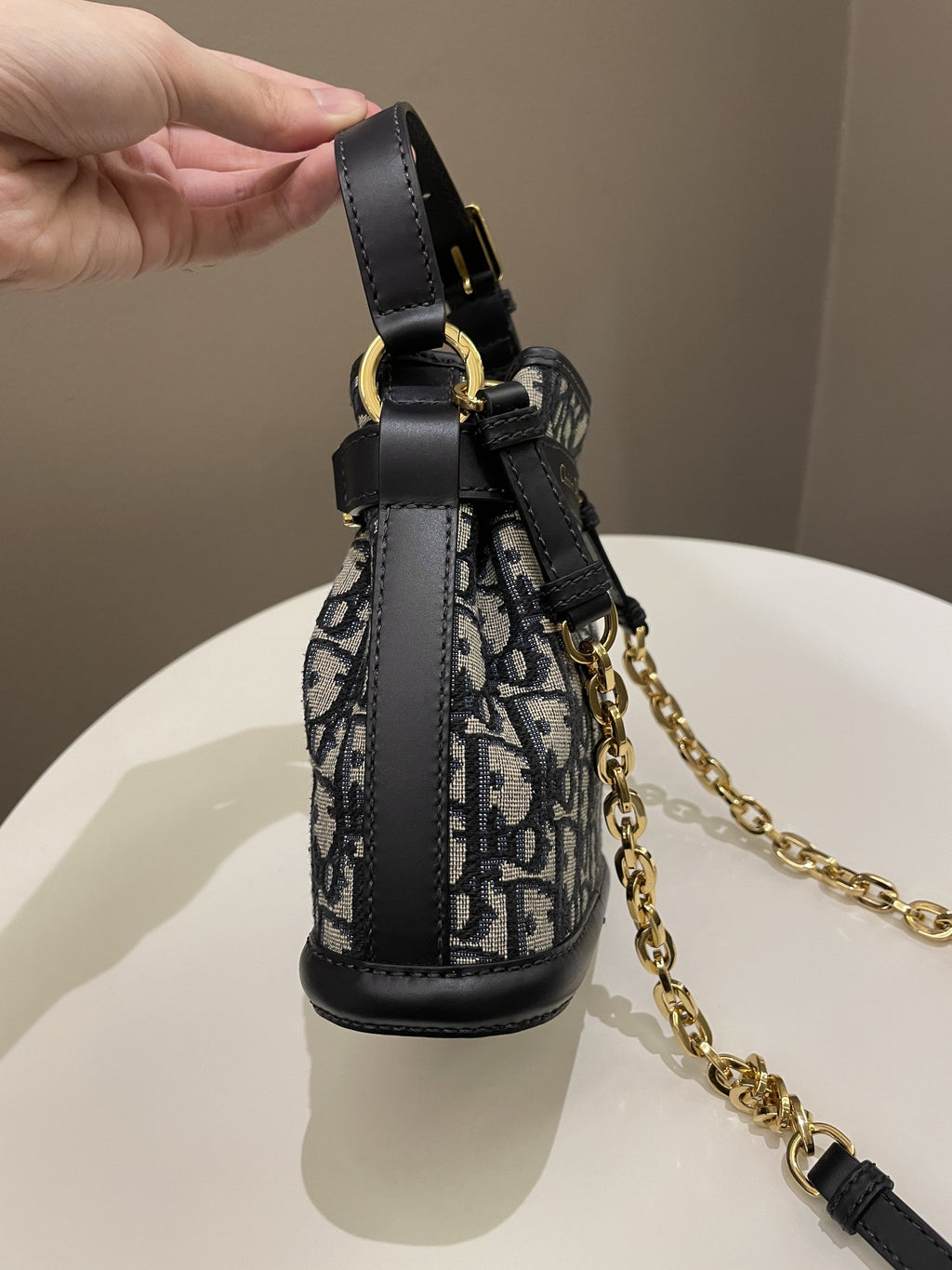 Dior CÃƒÂ¢Ã¢â€šÂ¬Ã¢â€žÂ¢est Bucket Bag Blue Dior Oblique