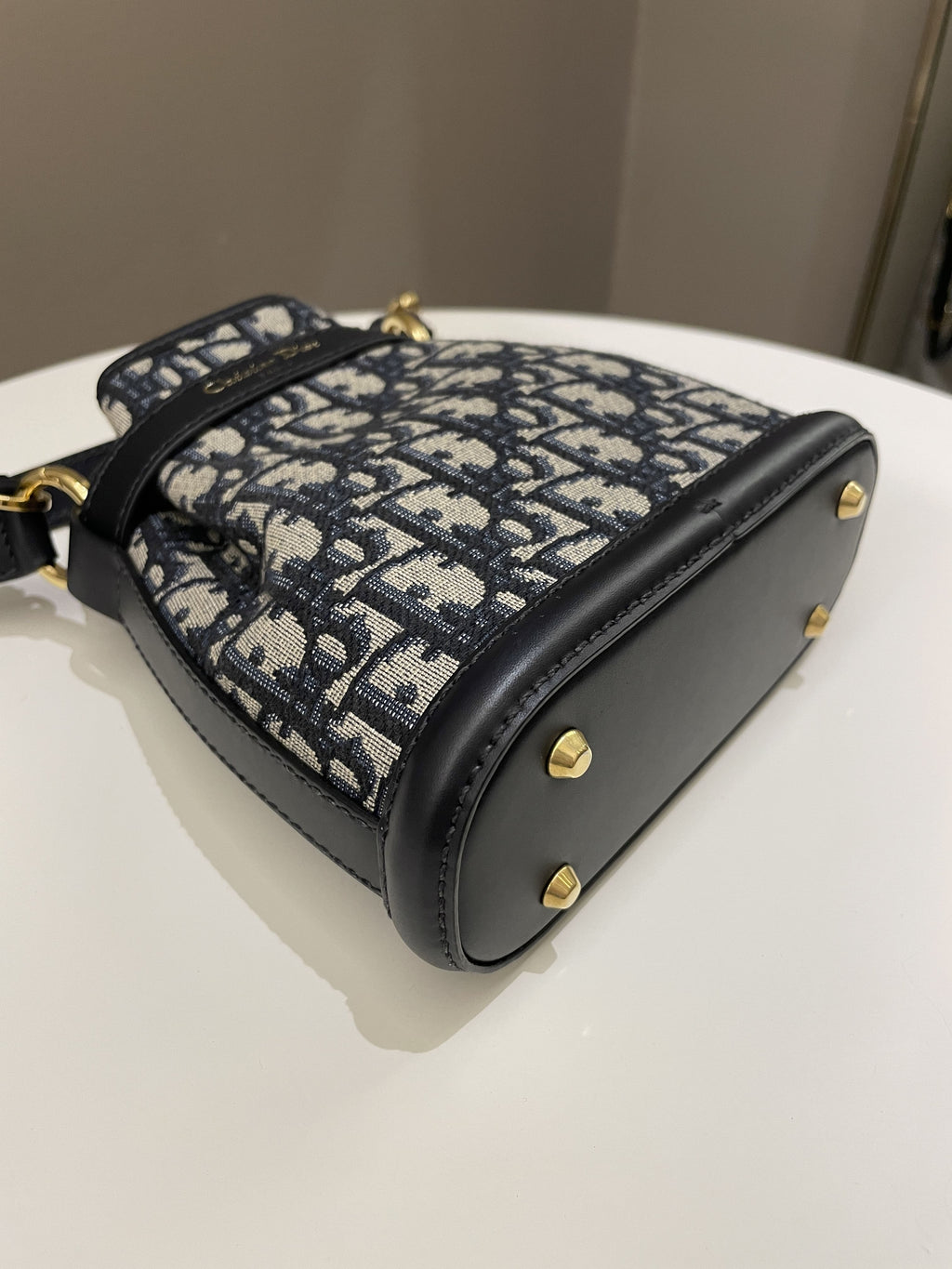 Dior CÃƒÂ¢Ã¢â€šÂ¬Ã¢â€žÂ¢est Bucket Bag Blue Dior Oblique
