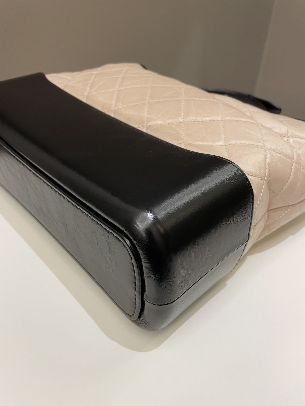 Chanel Quilted Gabrielle Hobo Beige / Black Aged Calfskin