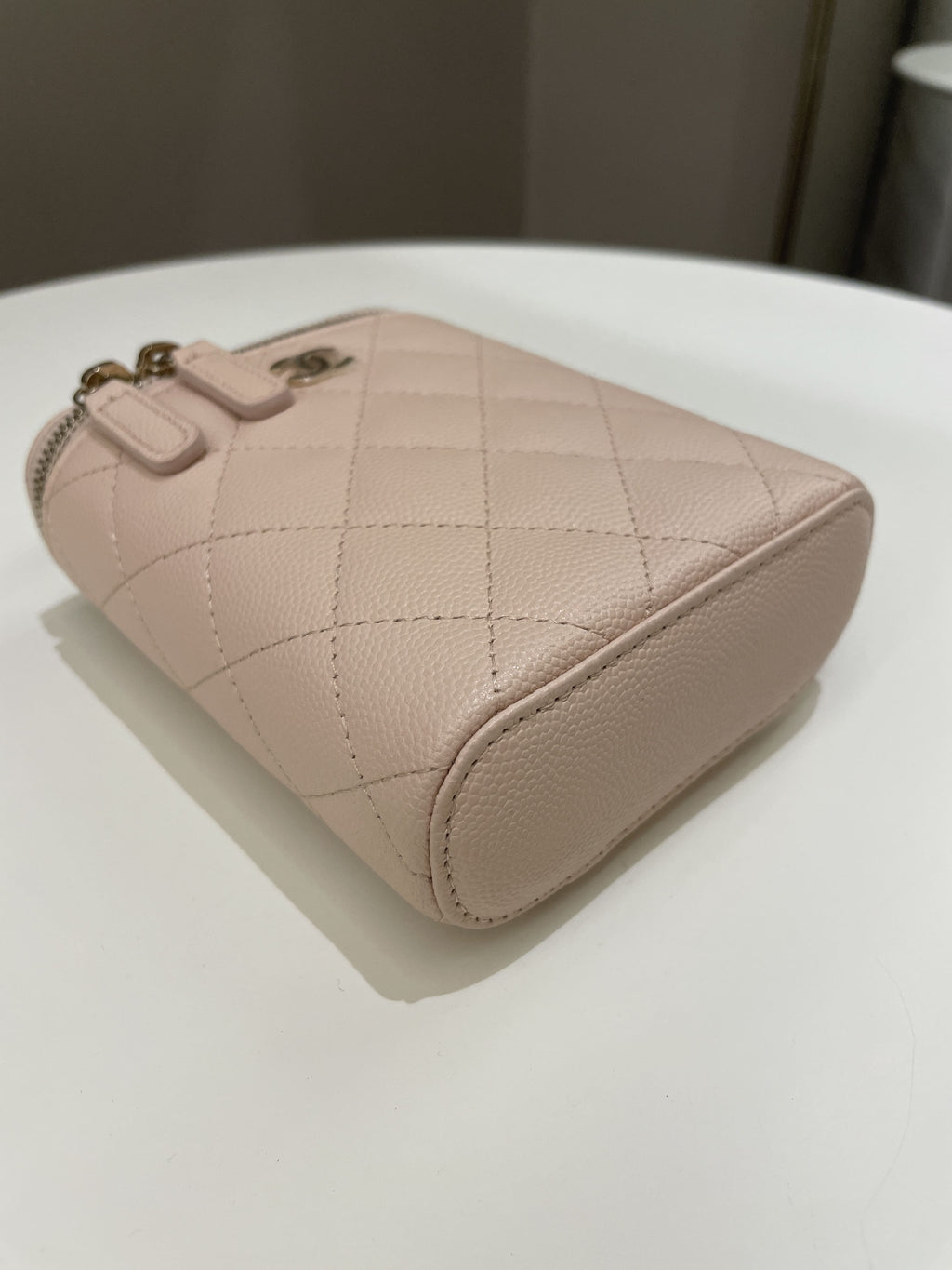 Chanel 21C Quilted Vanity Vertical Beige Caviar