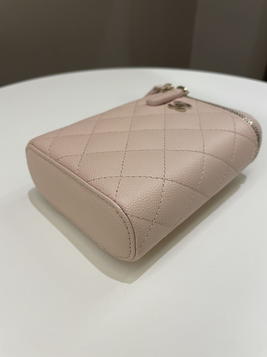 Chanel 21C Quilted Vanity Vertical Beige Caviar