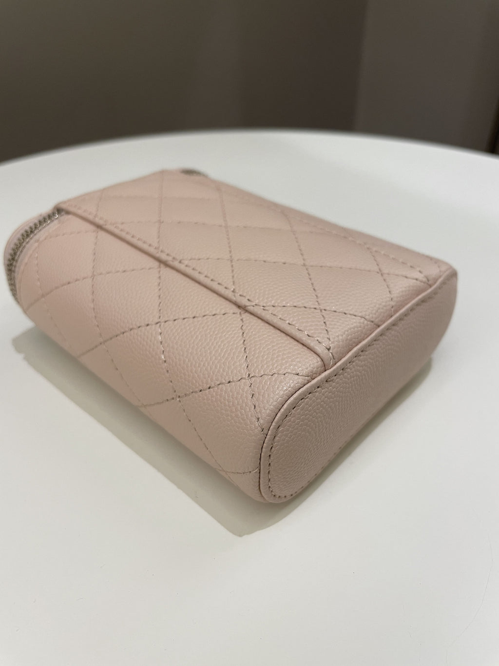 Chanel 21C Quilted Vanity Vertical Beige Caviar