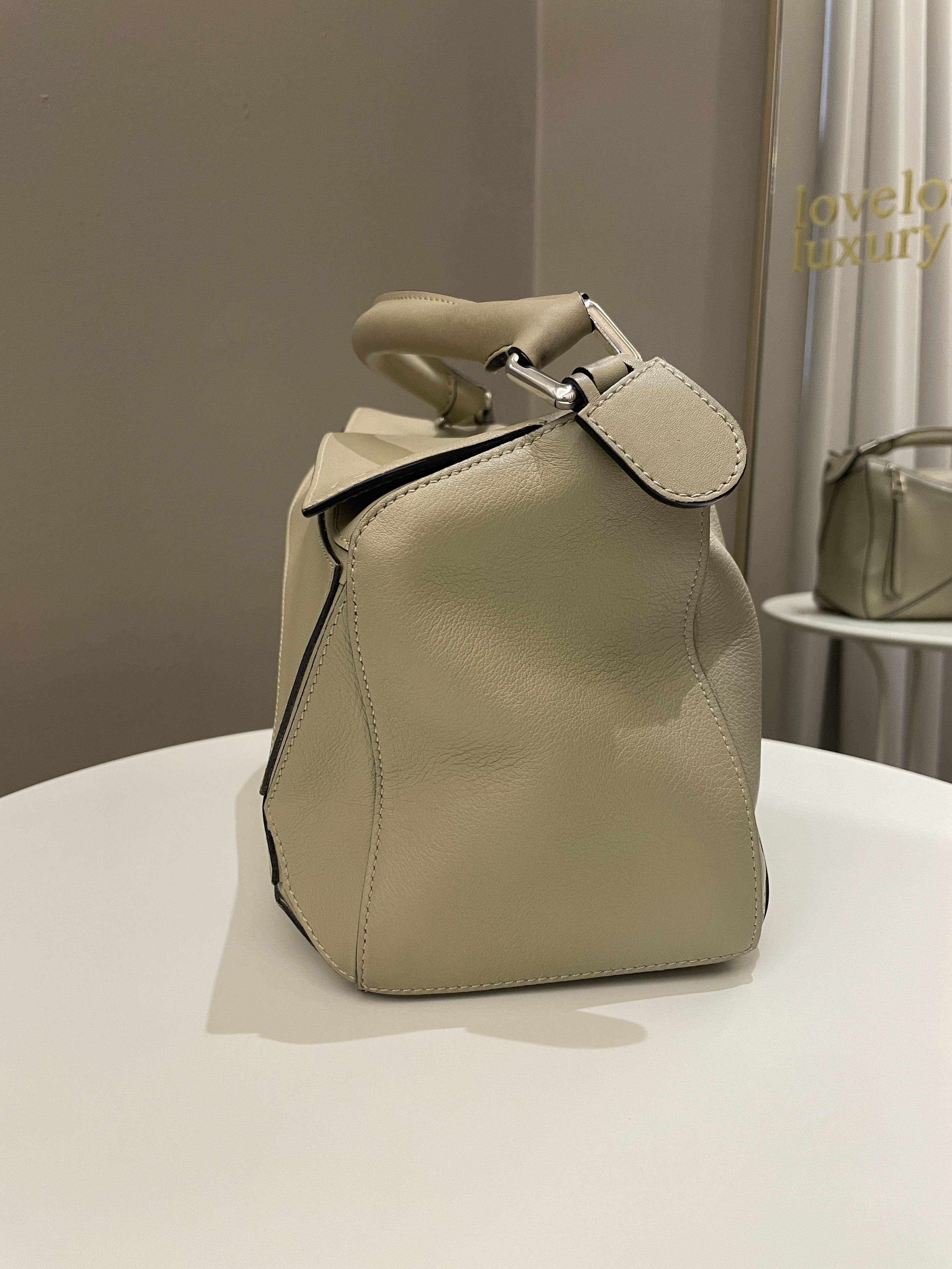 Loewe Puzzle Bag Beige Grainy Calfskin