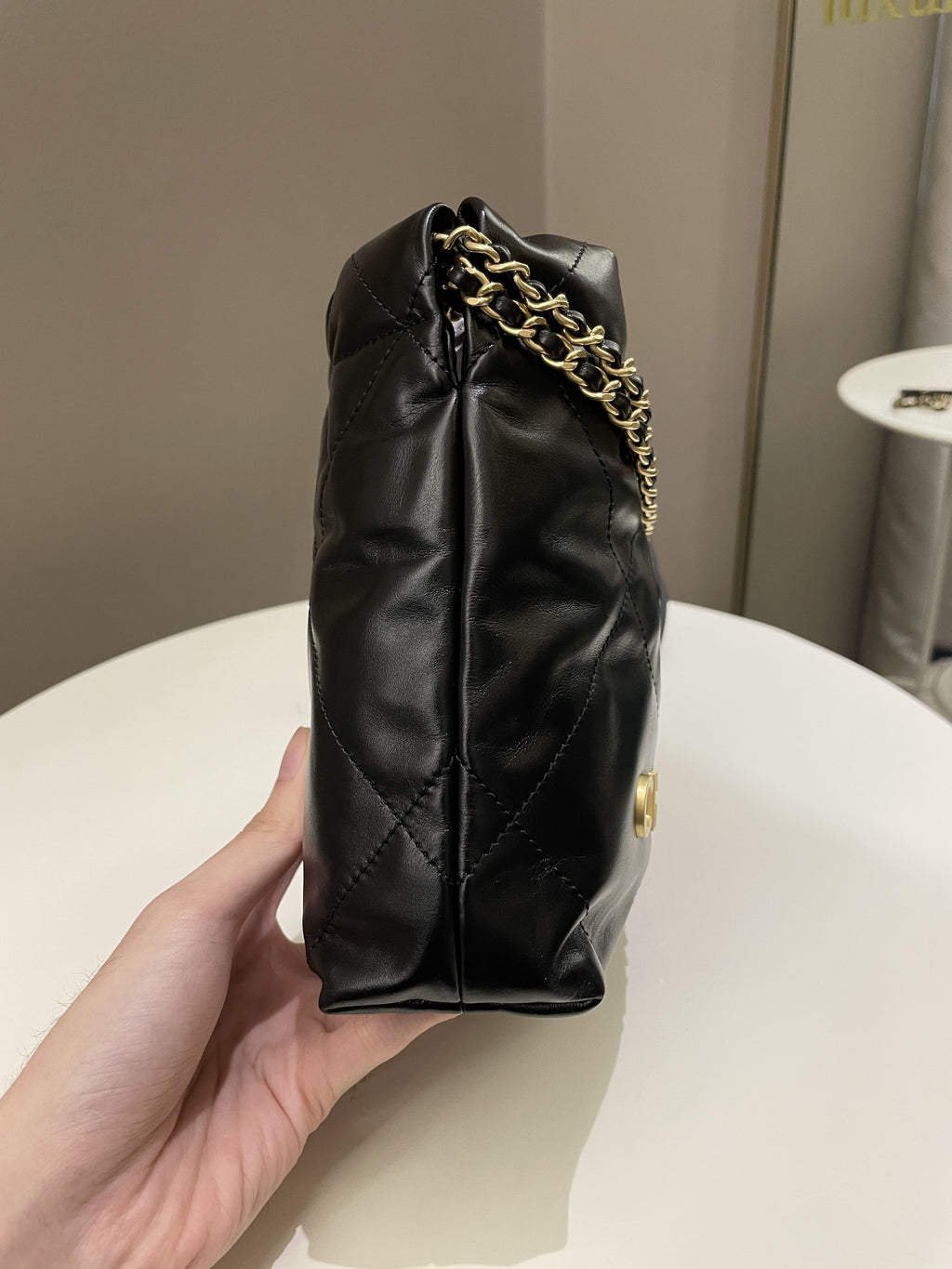 Chanel 22 Mini Black Calfskin