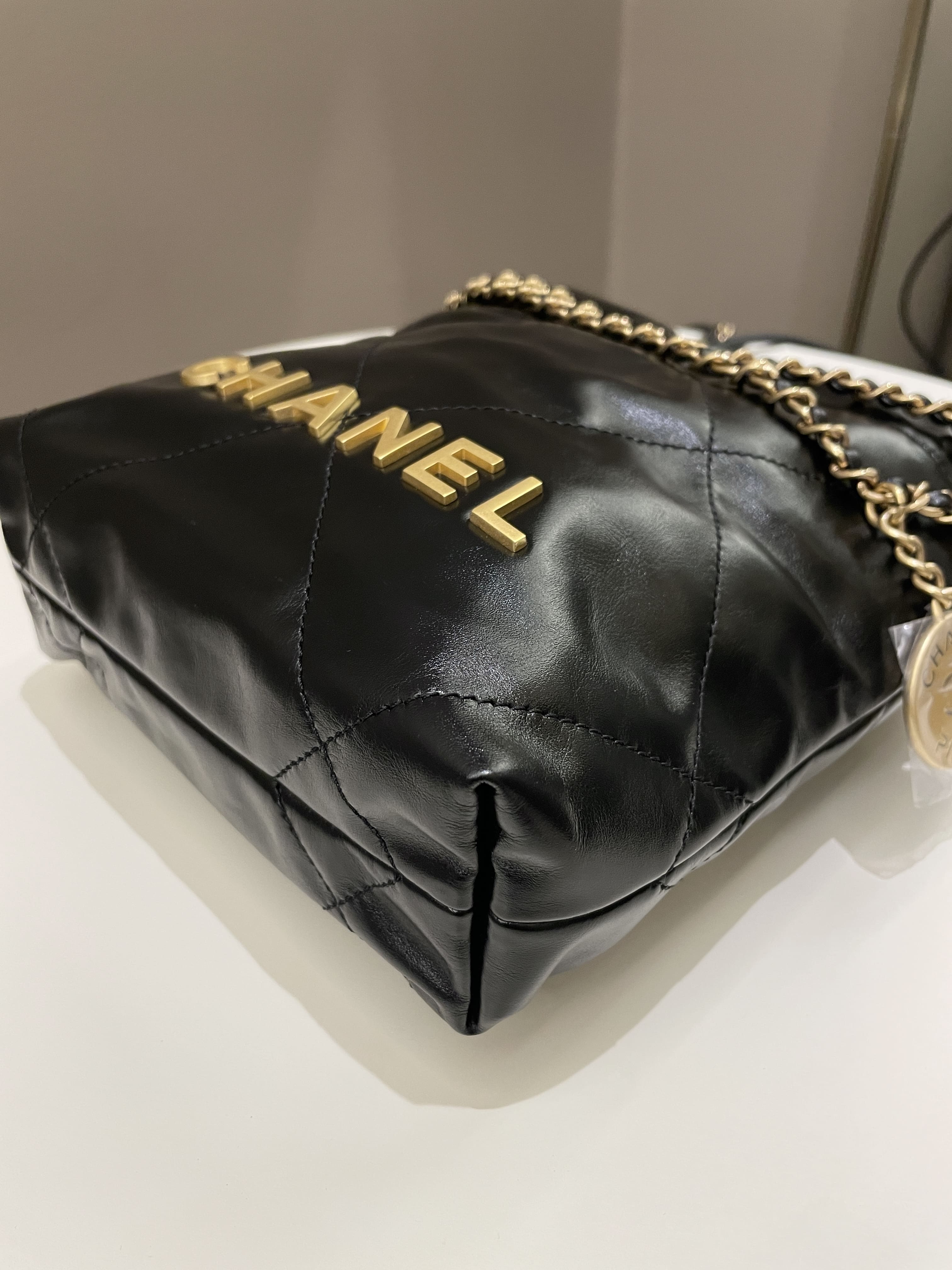 Chanel 22 Mini Black Calfskin