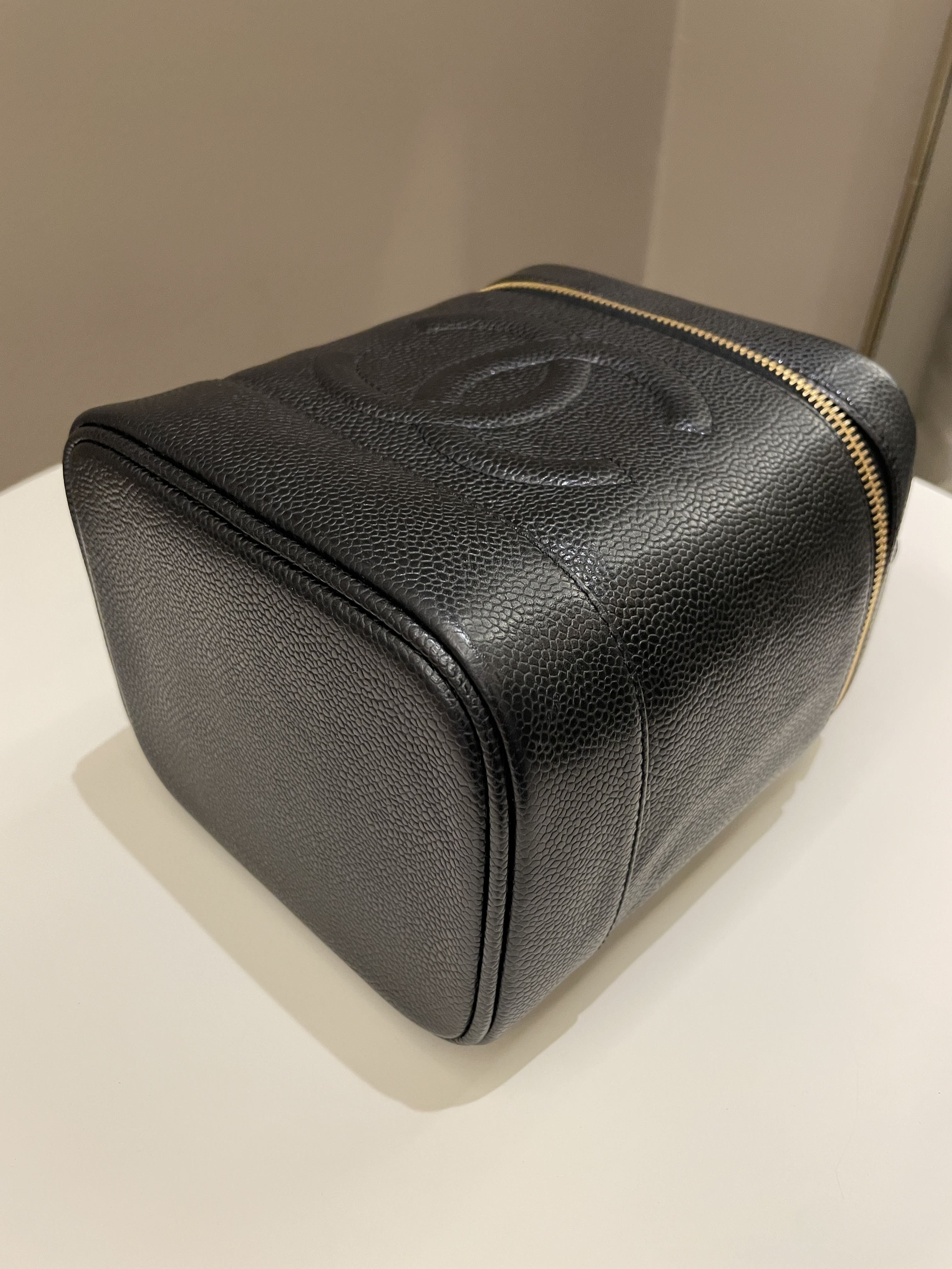 Chanel Vintage Vanity Black Caviar