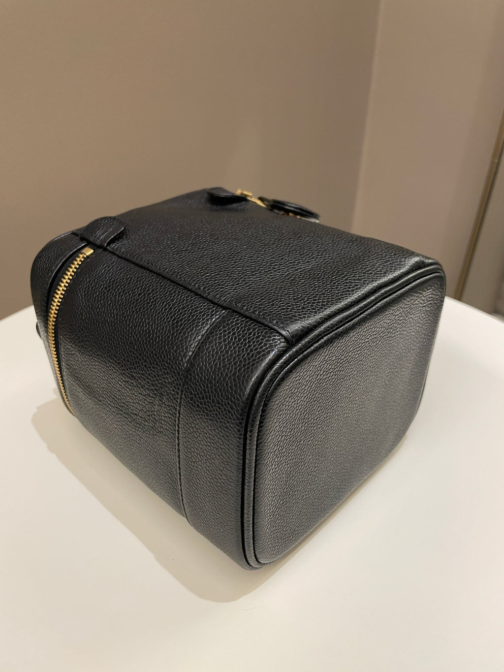 Chanel Vintage Vanity Black Caviar