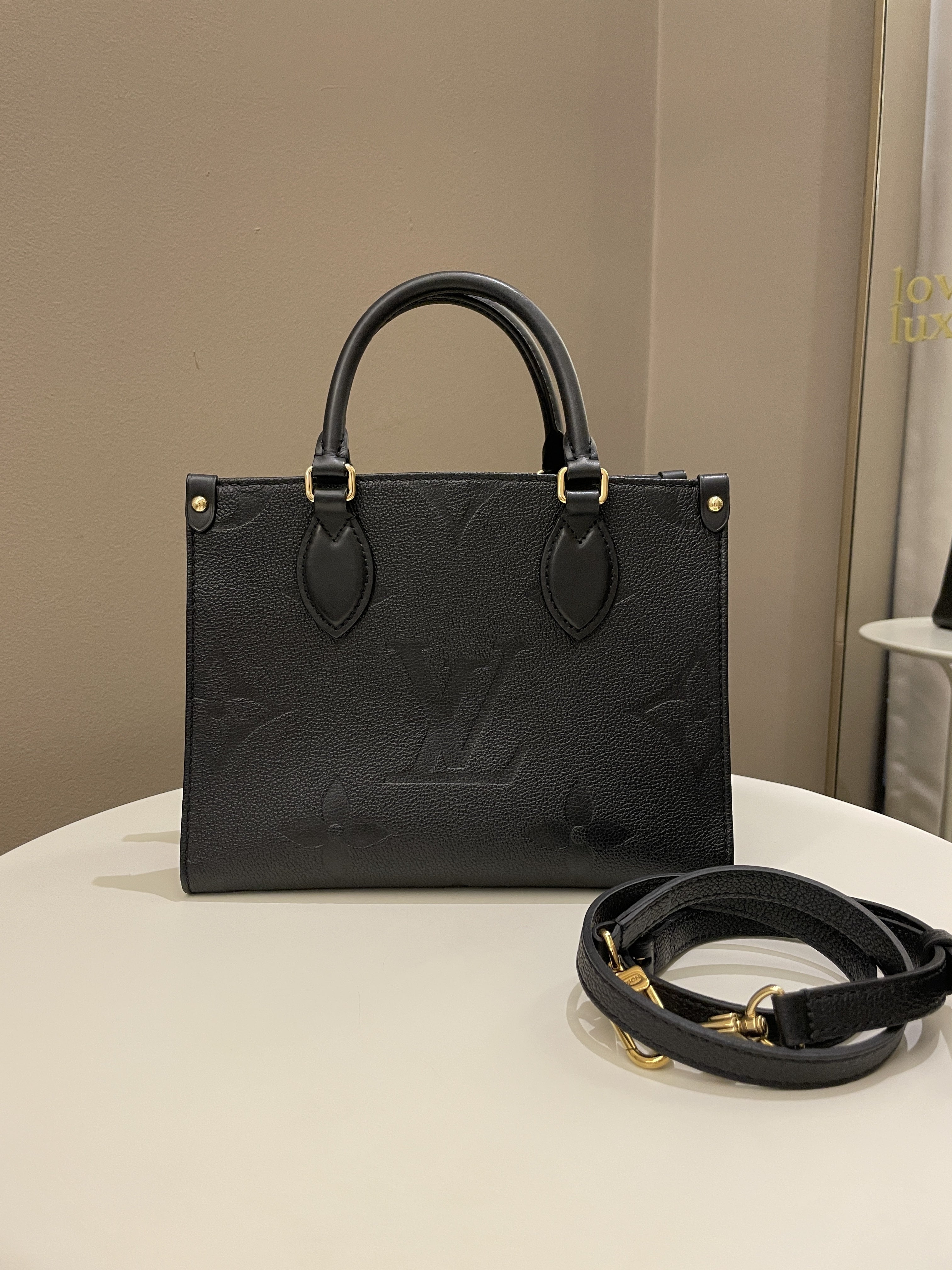 Louis Vuitton OnTheGo PM Black Empreinte