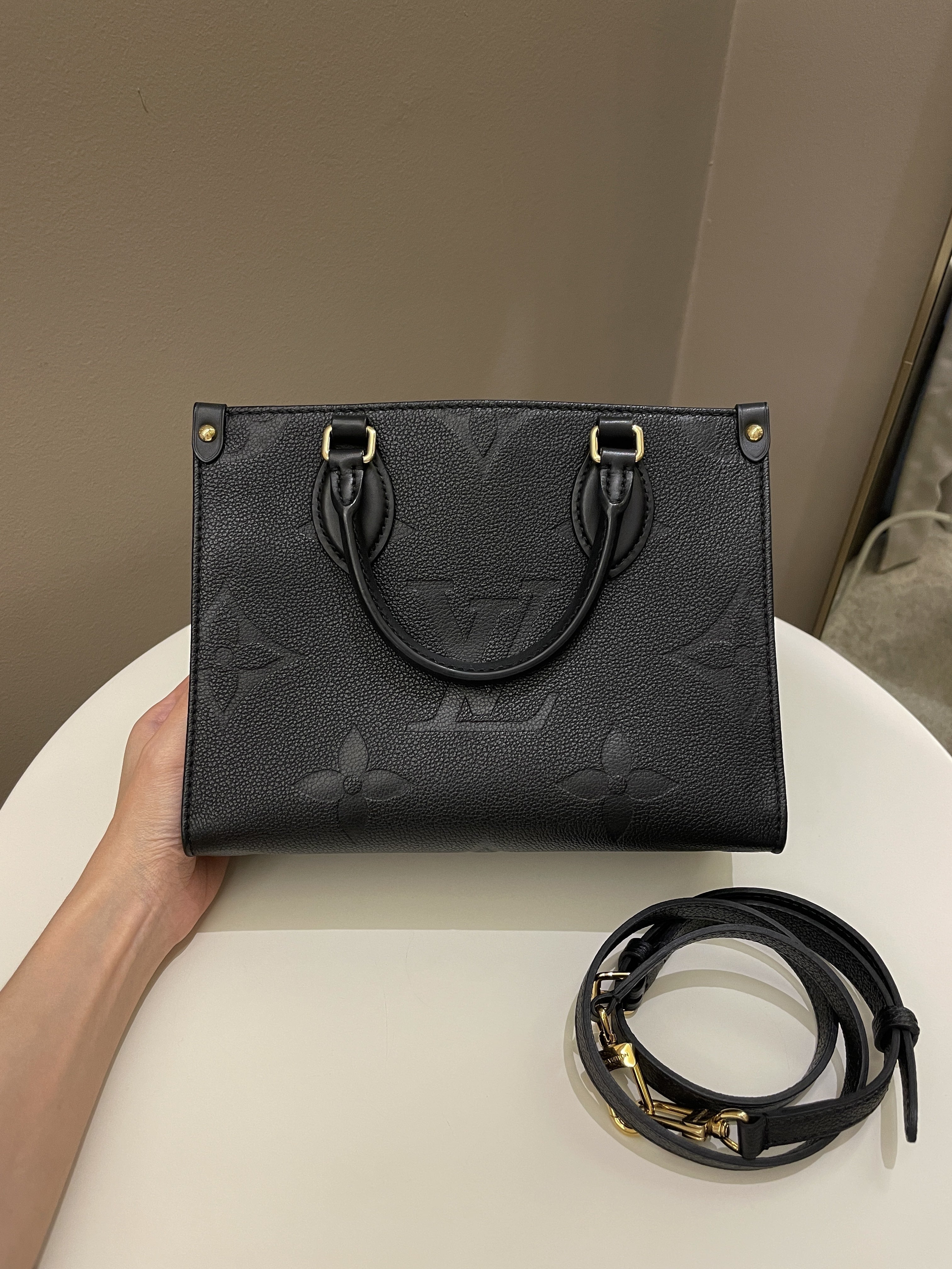 Louis Vuitton OnTheGo PM Black Empreinte