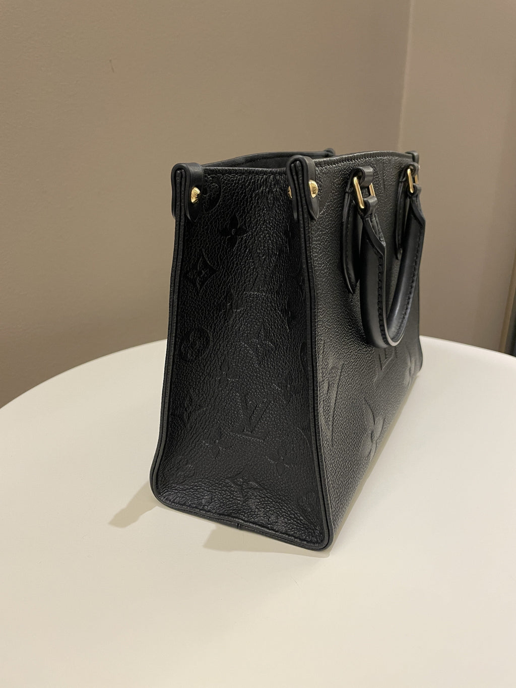 Louis Vuitton OnTheGo PM Black Empreinte