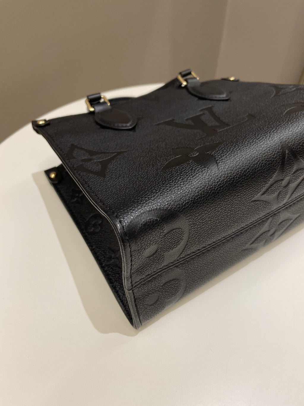 Louis Vuitton OnTheGo PM Black Empreinte