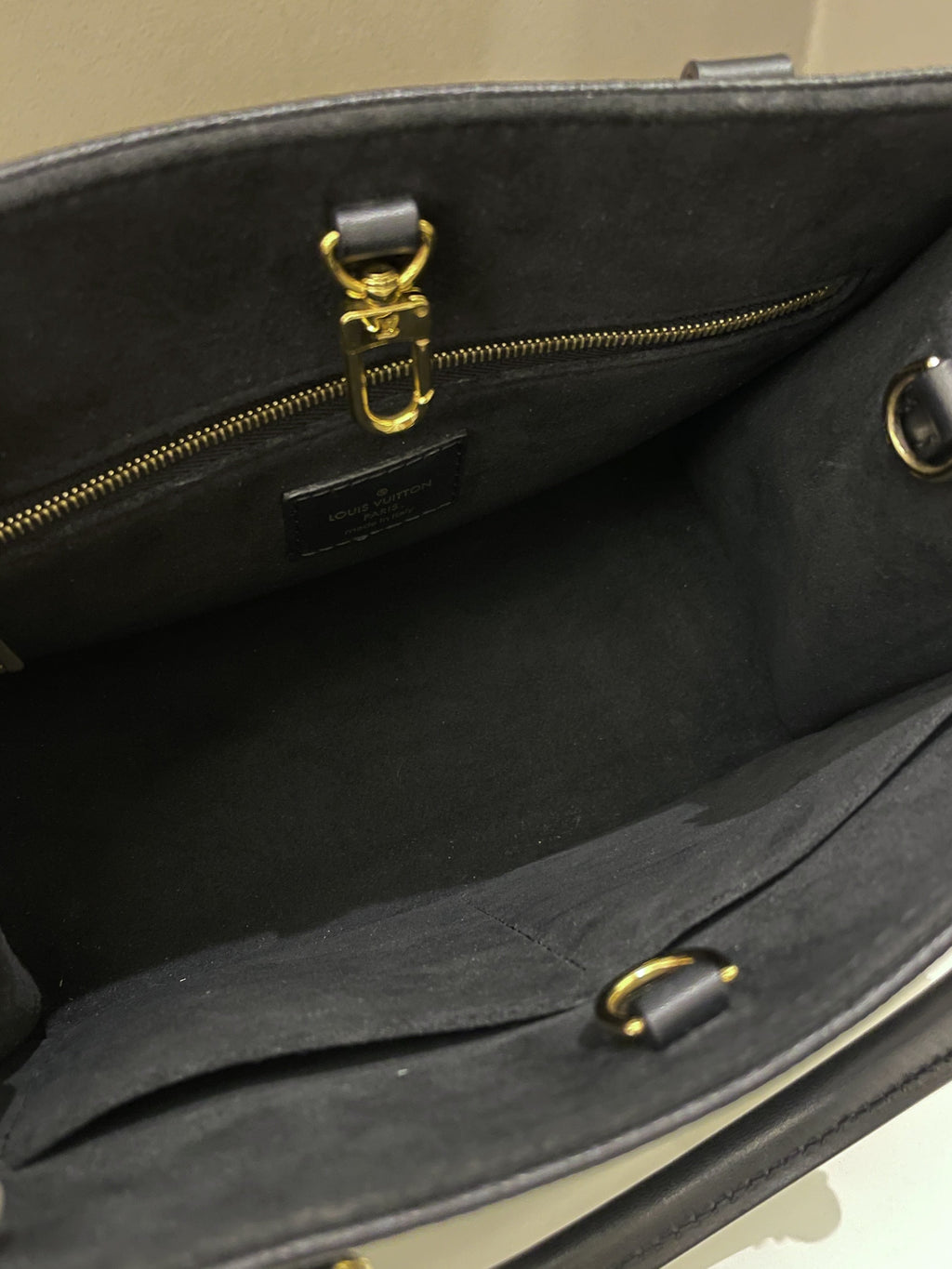 Louis Vuitton OnTheGo PM Black Empreinte