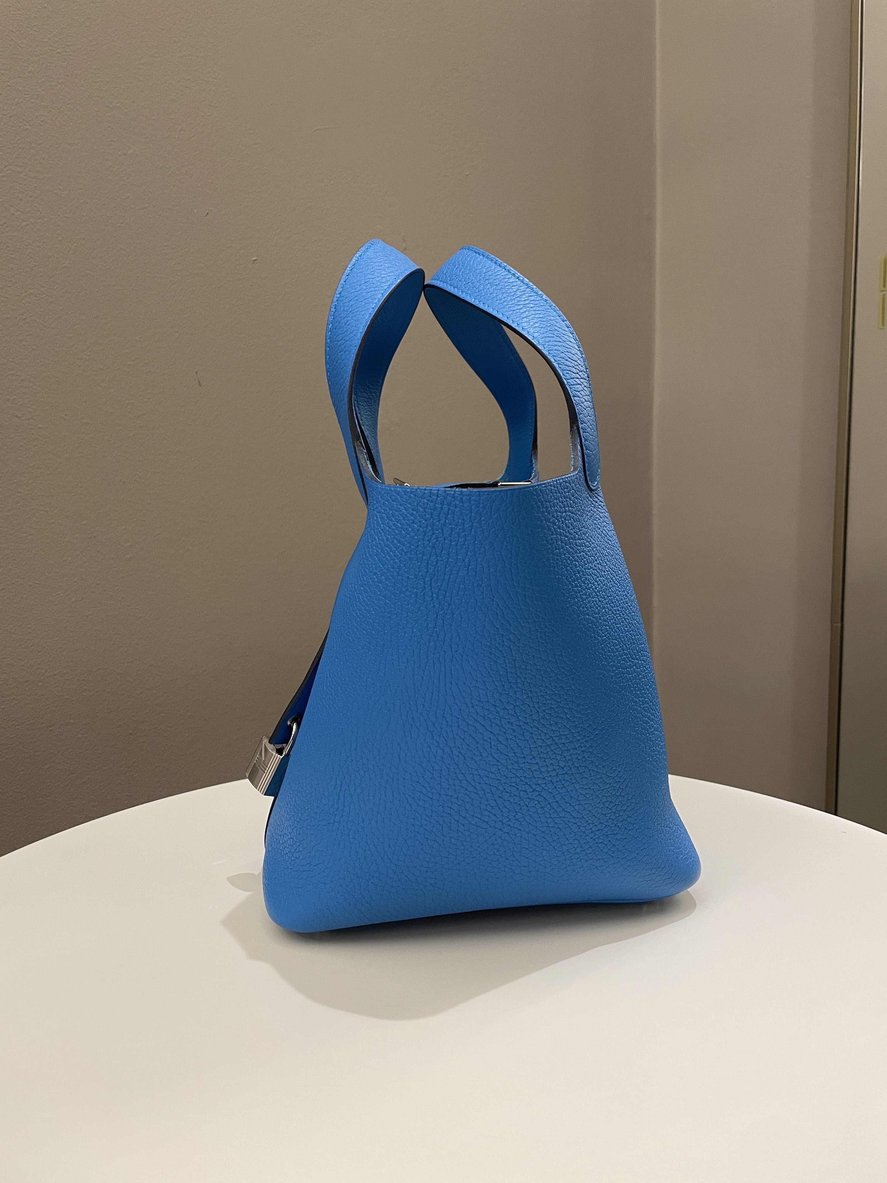 Hermes Picotin Lock 18 Bleu Frida Clemence