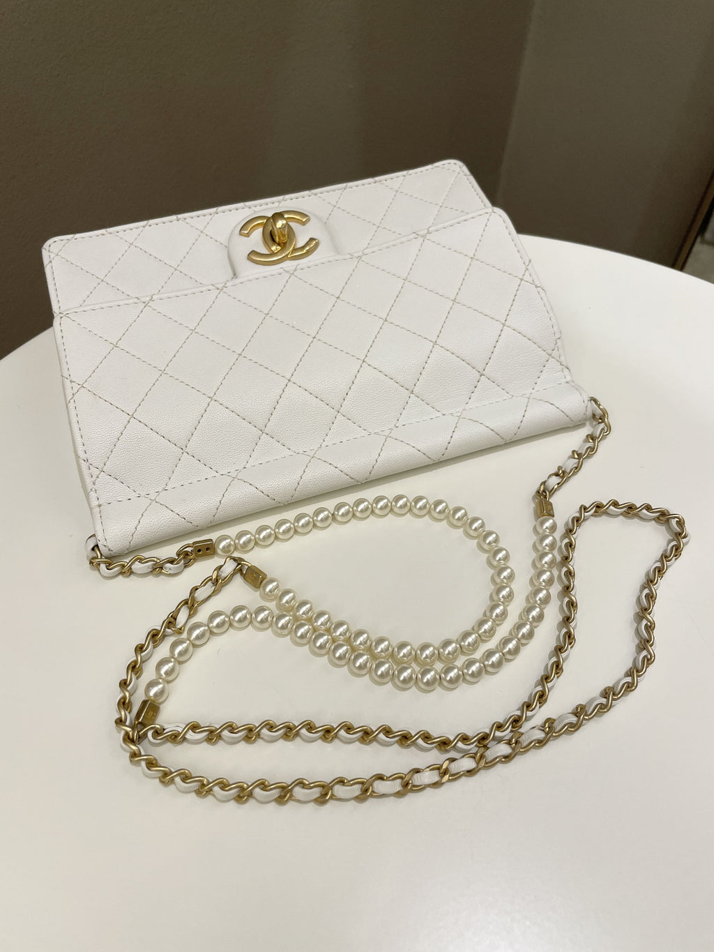 Chanel Pearl Chain Flap Bag White Stiff Lambskin