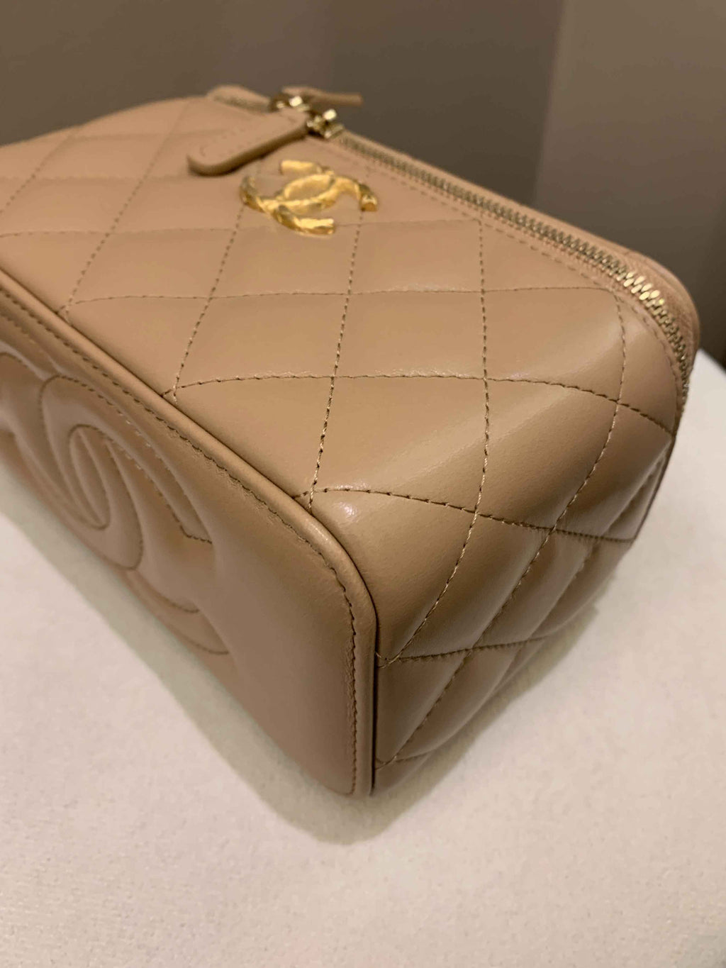 Chanel 22K Quilted Mini Crush Vanity Rectangular Dark Beige Lambskin