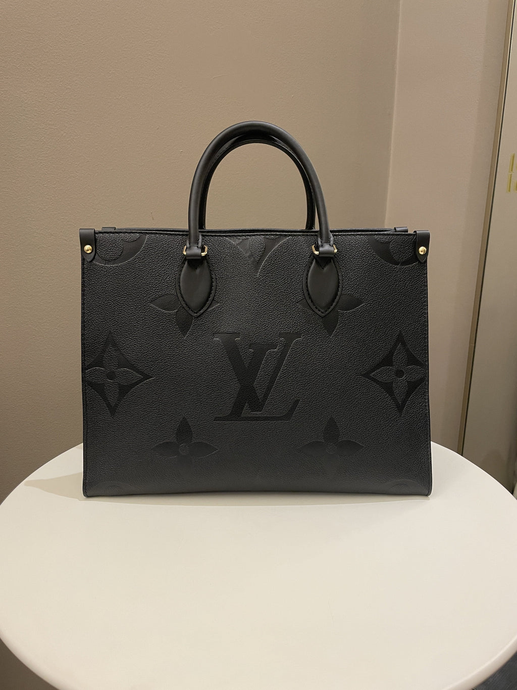 Louis Vuitton OnTheGo MM Black Empreinte