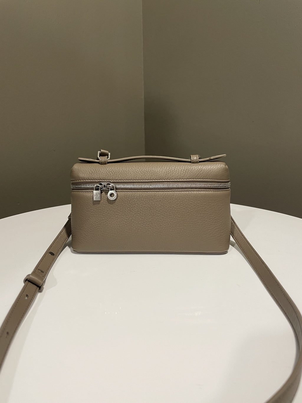 Loro Piana Extra Pocket Pouch 19 Etoupe