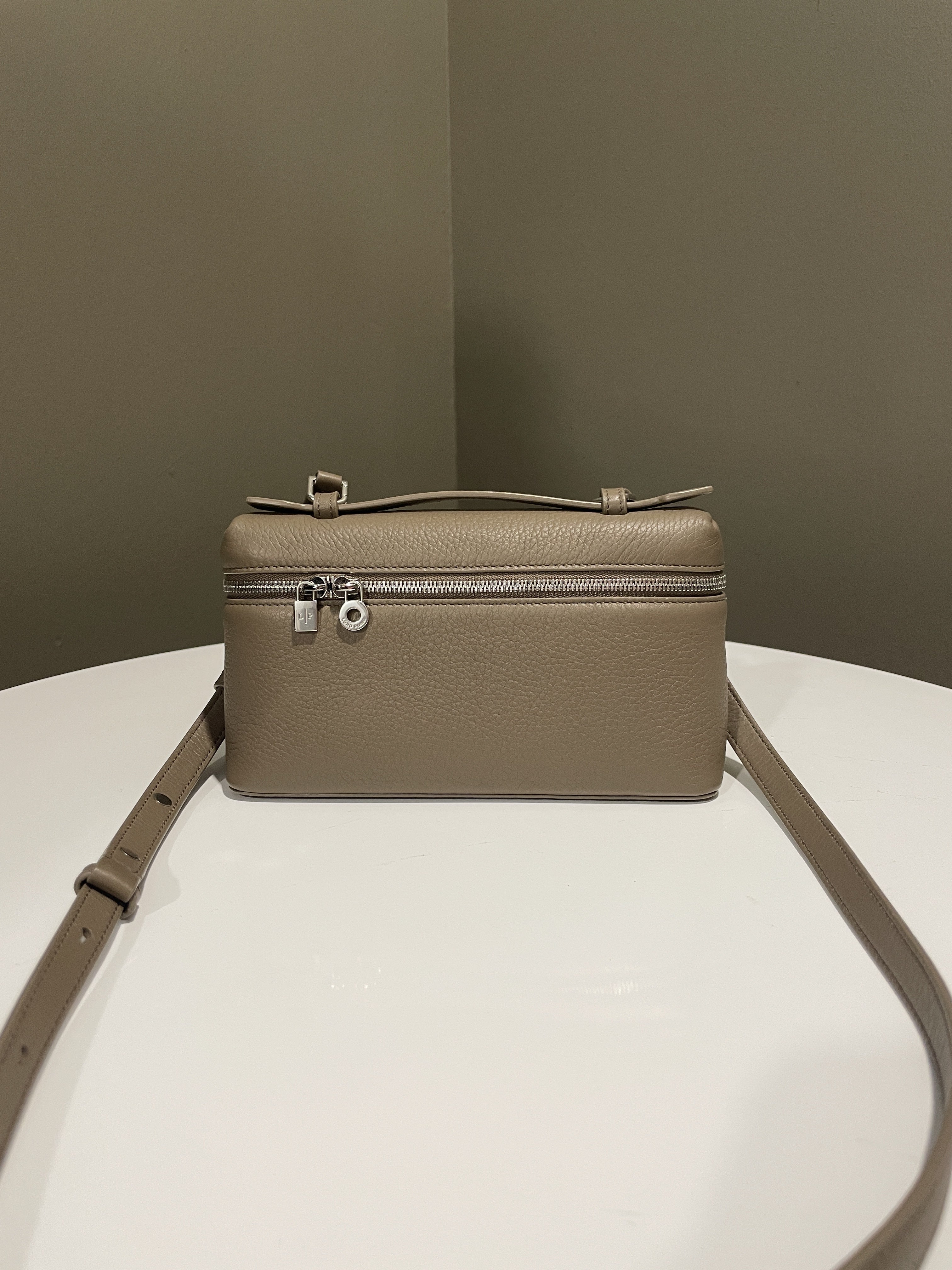 Loro Piana Extra Pocket Pouch 19 Etoupe