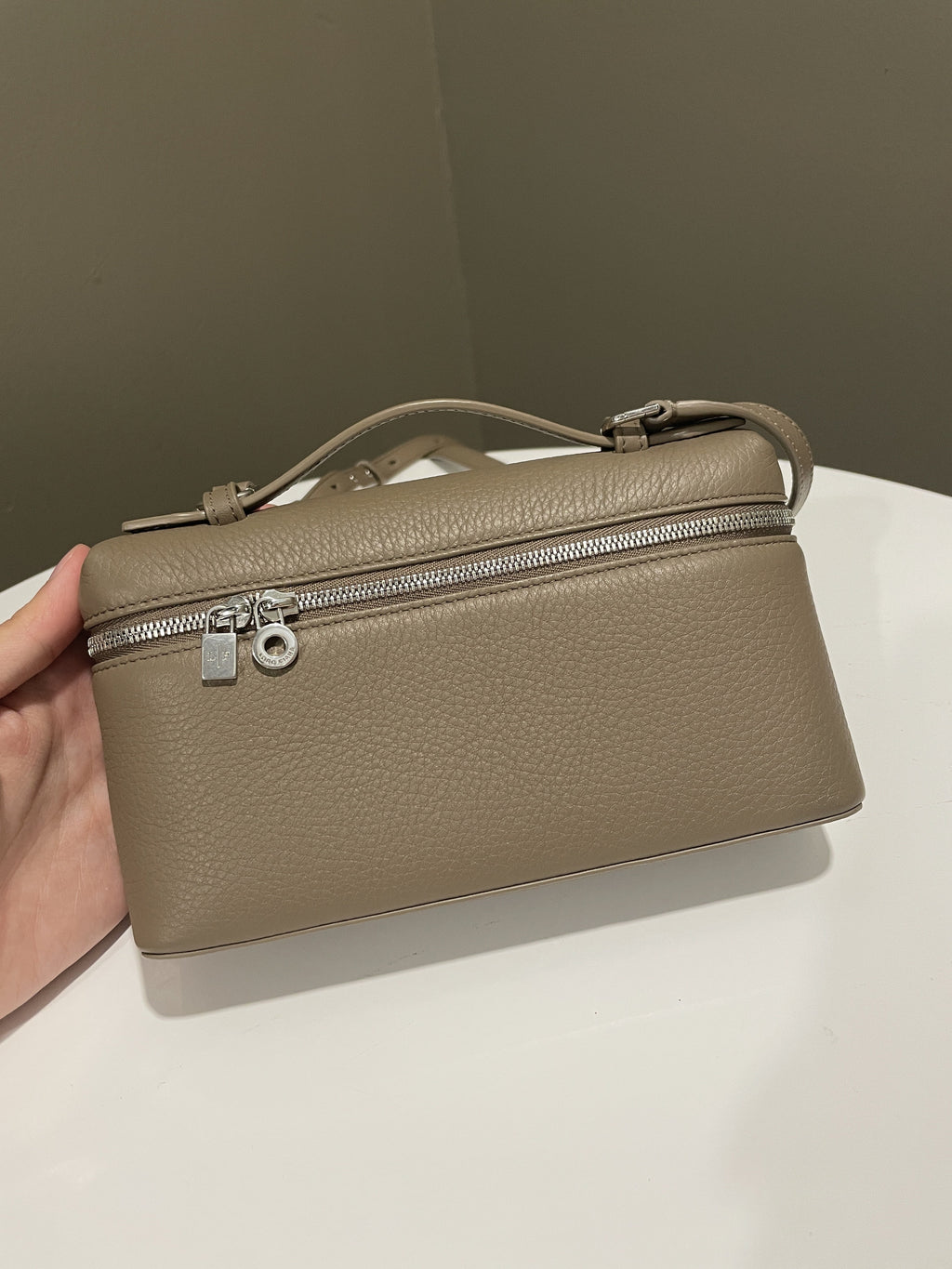 Loro Piana Extra Pocket Pouch 19 Etoupe