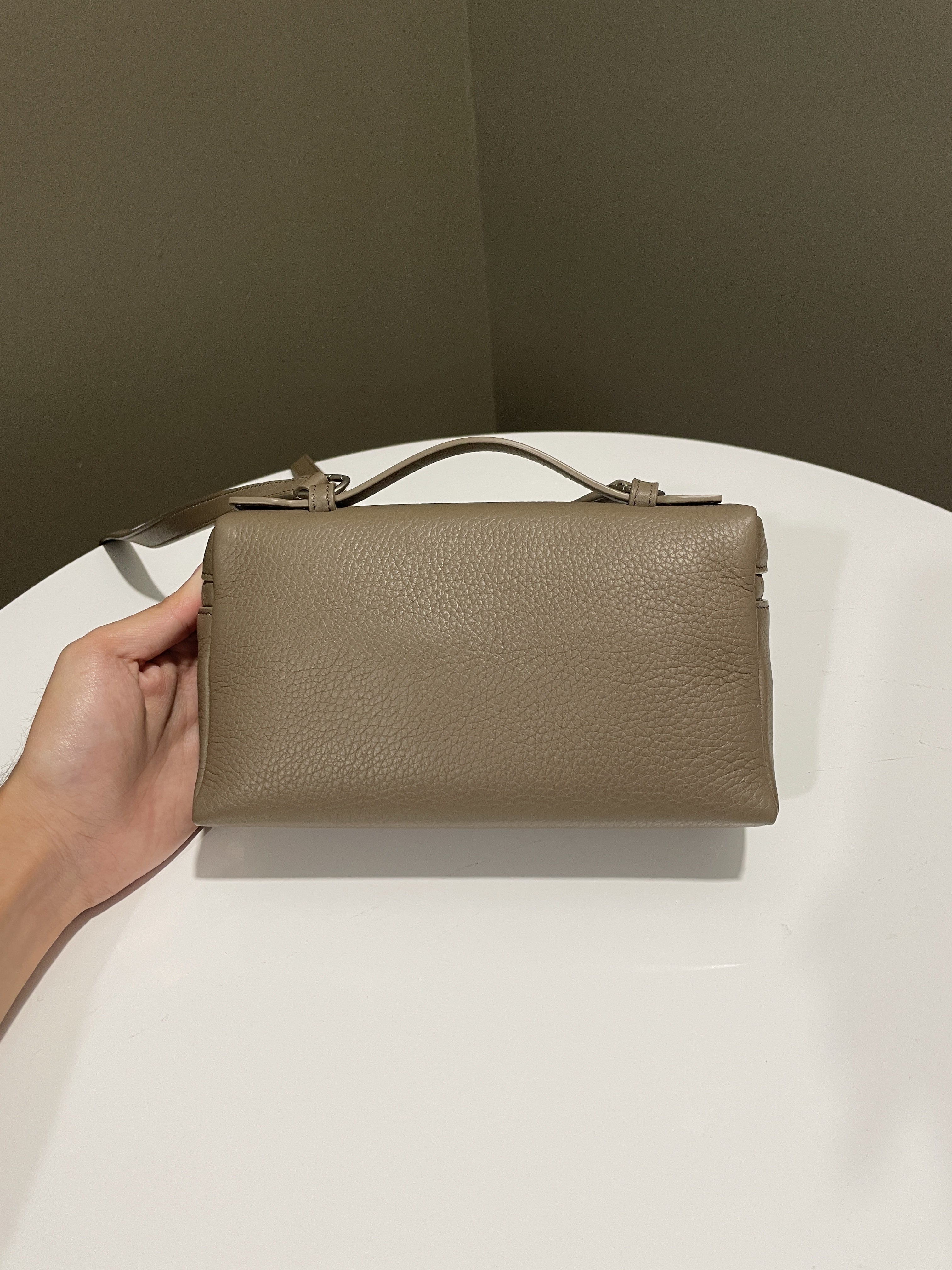 Loro Piana Extra Pocket Pouch 19 Etoupe