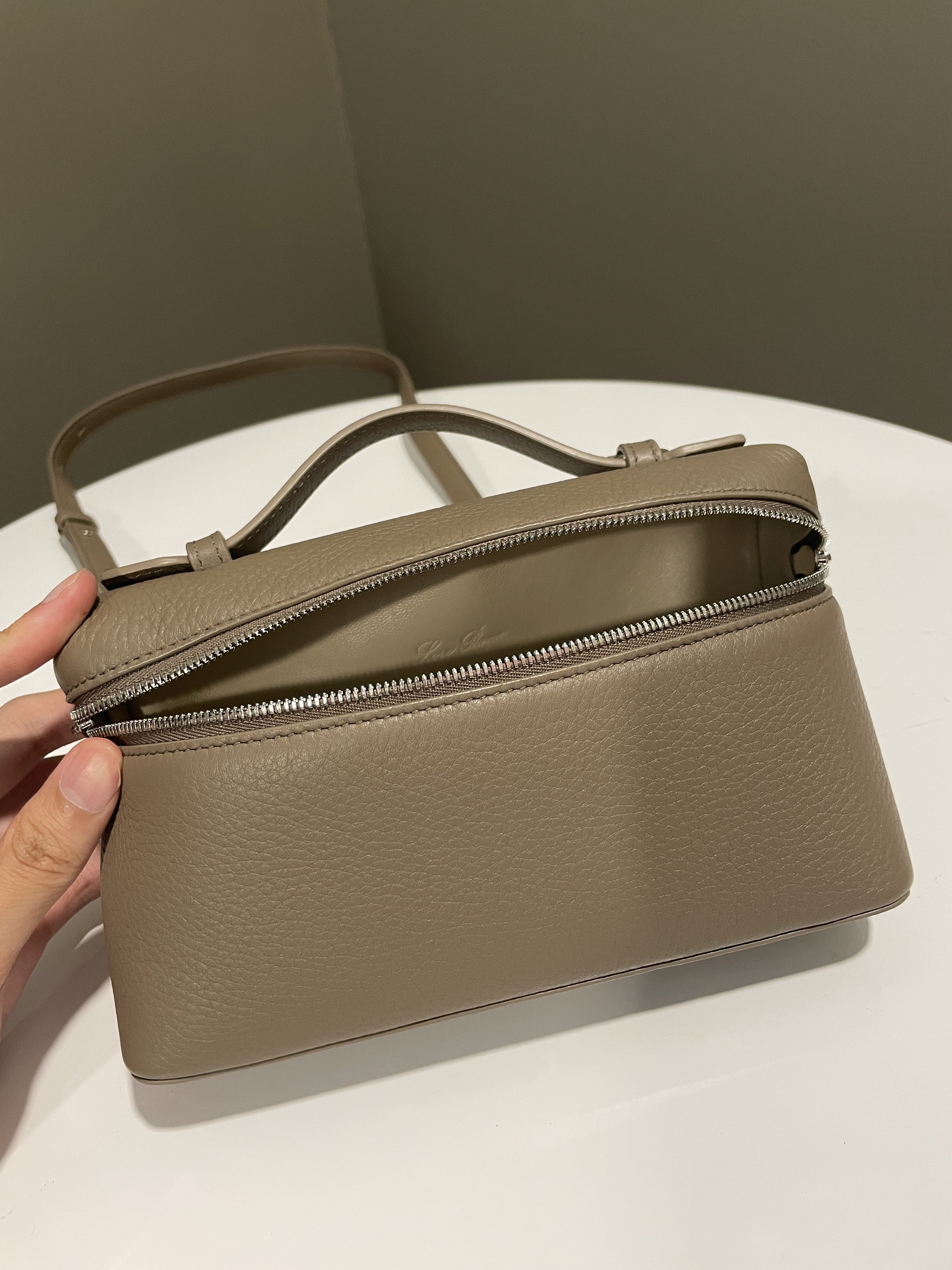 Loro Piana Extra Pocket Pouch 19 Etoupe