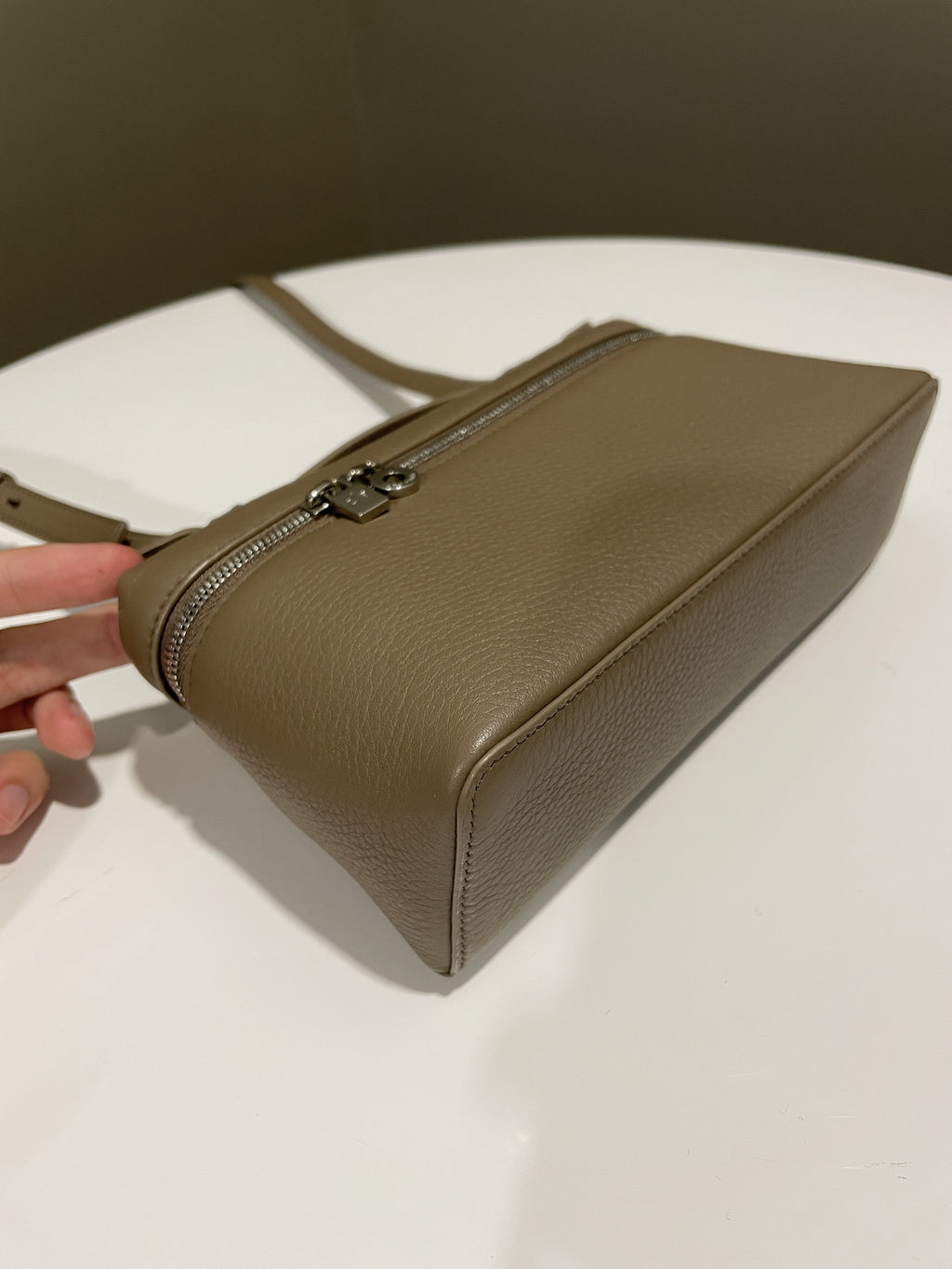 Loro Piana Extra Pocket Pouch 19 Etoupe