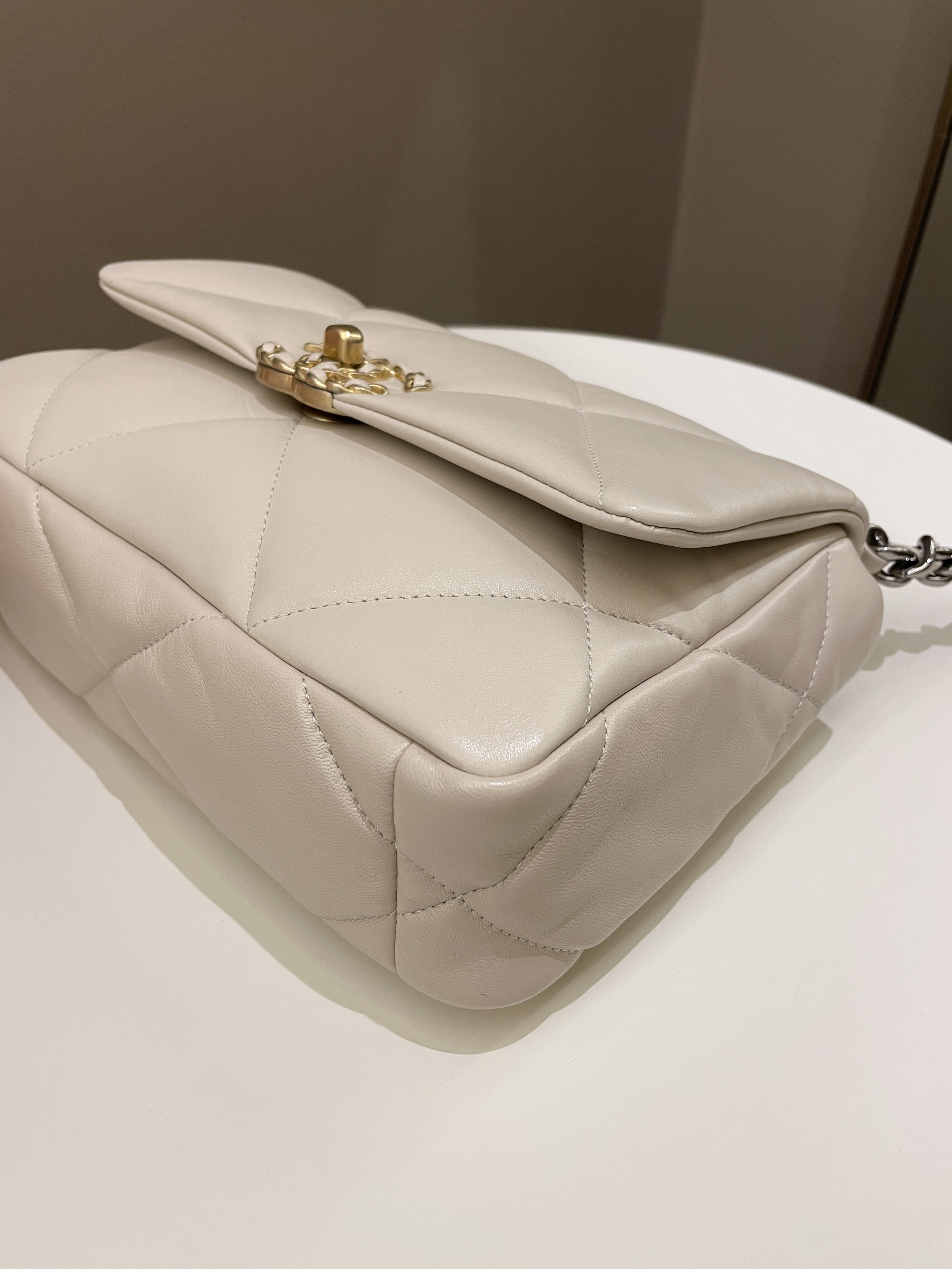 Chanel 19 Flap Bag Beige Lambskin