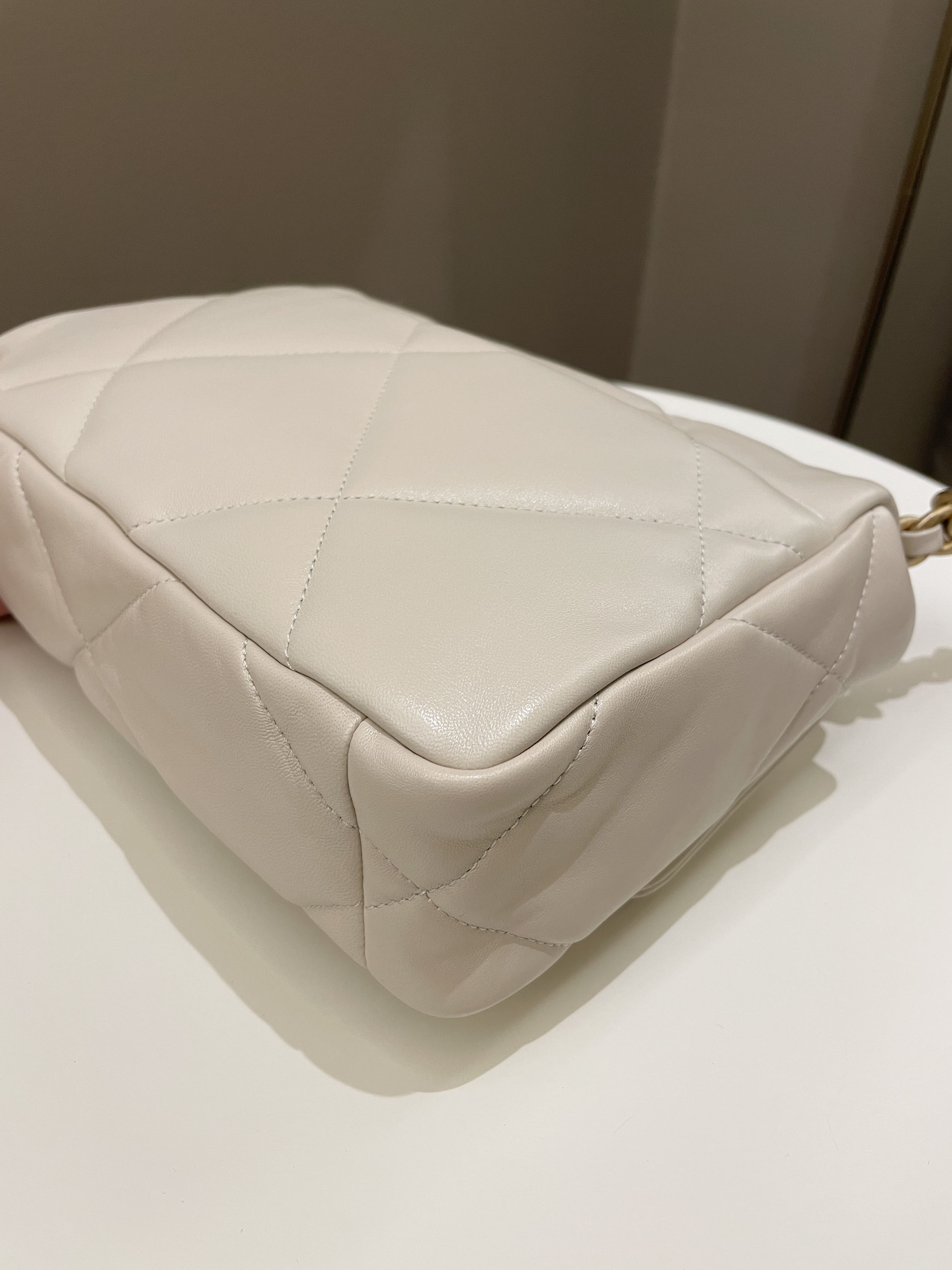 Chanel 19 Flap Bag Beige Lambskin