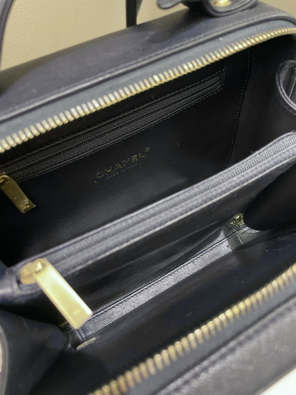 Chanel Filigree Vanity Case Navy Caviar