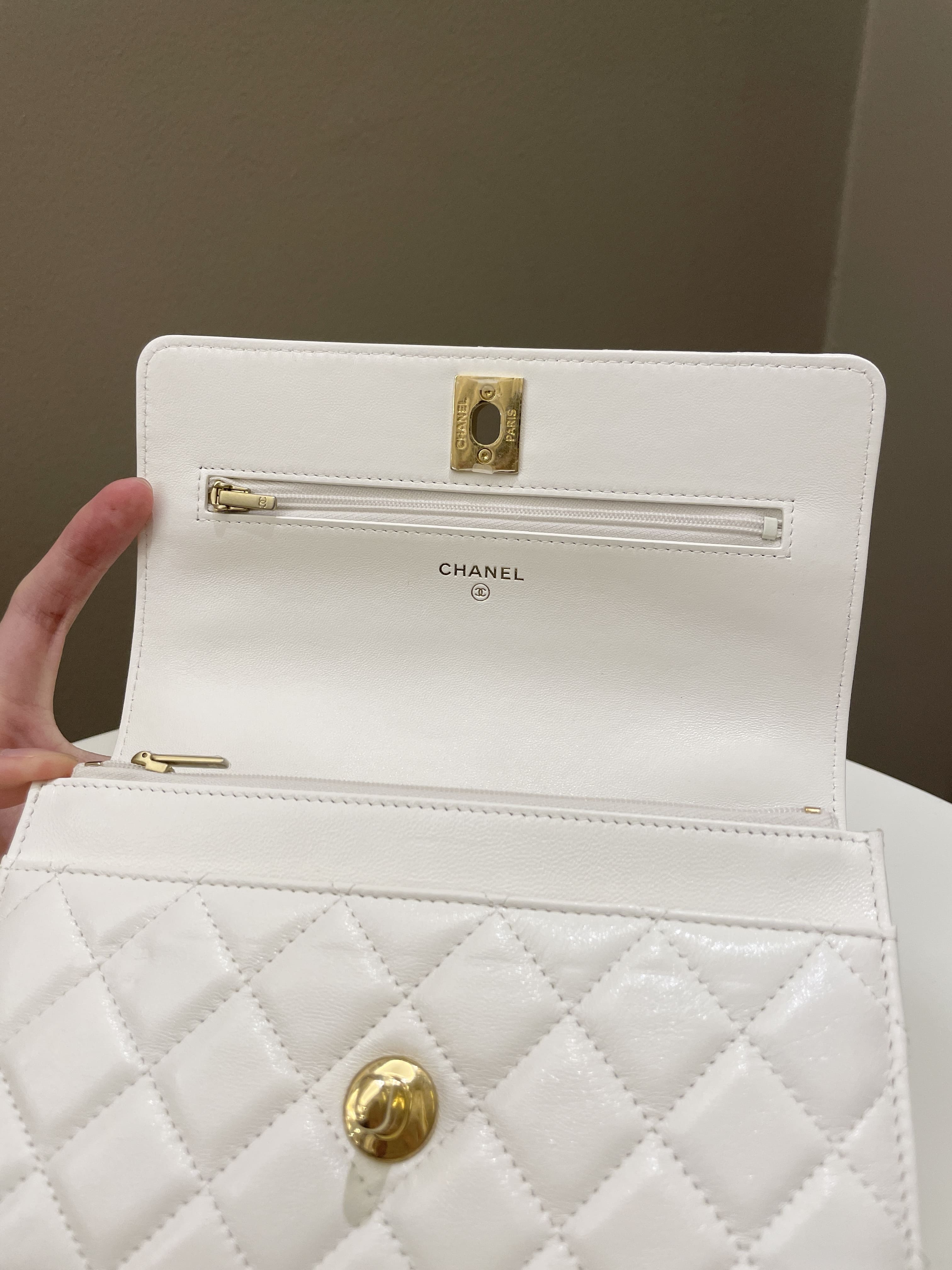 Chanel Quilted Wallet on Chain White Calfskin