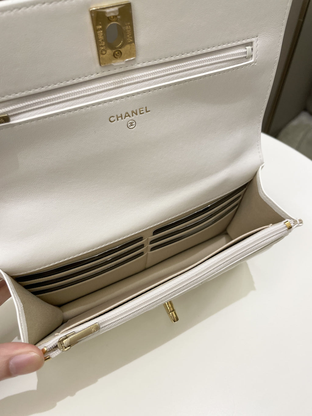 Chanel Quilted Wallet on Chain White Calfskin