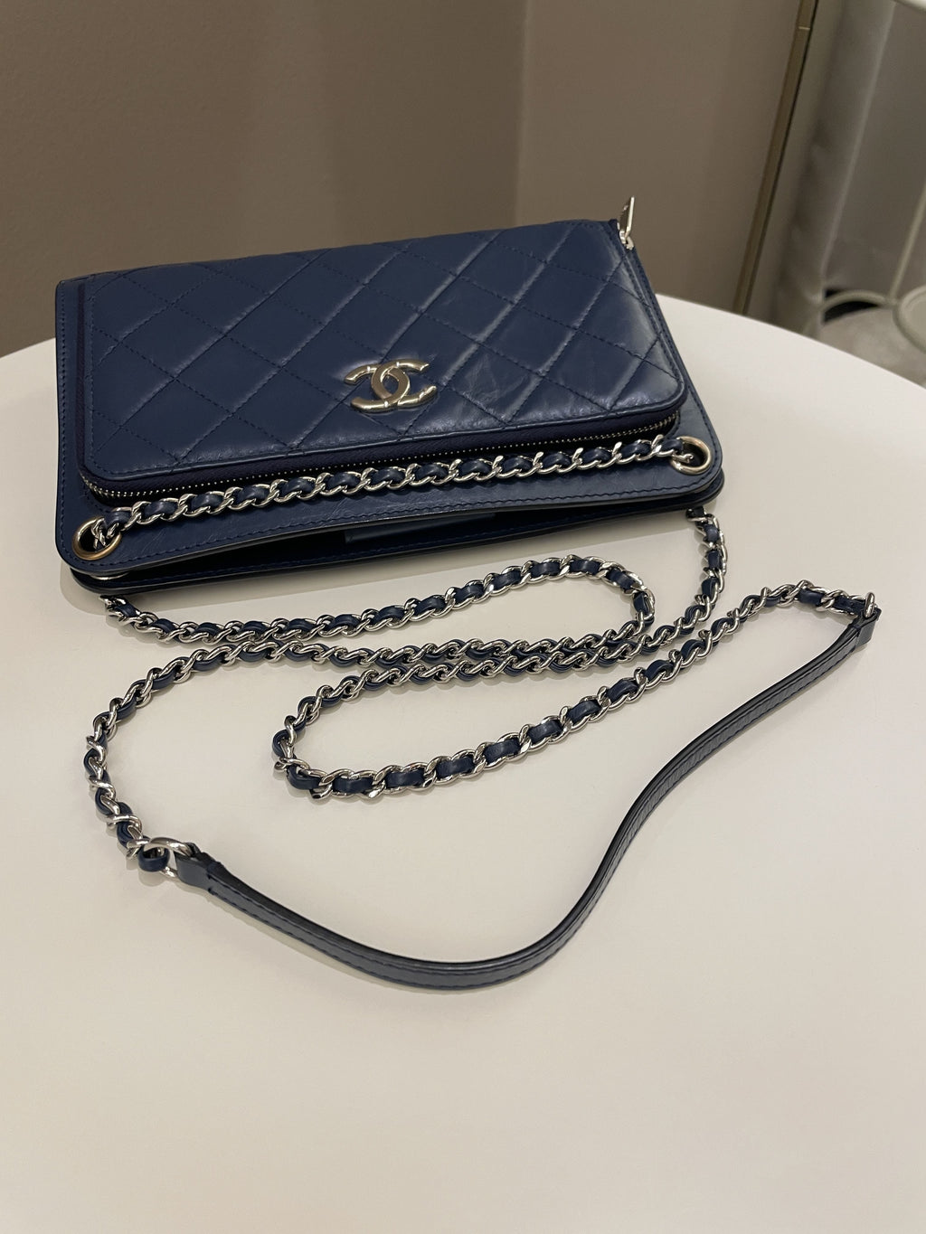 Chanel Quilted Small Shoulder Clutch Bag Blue Aged Calfskin