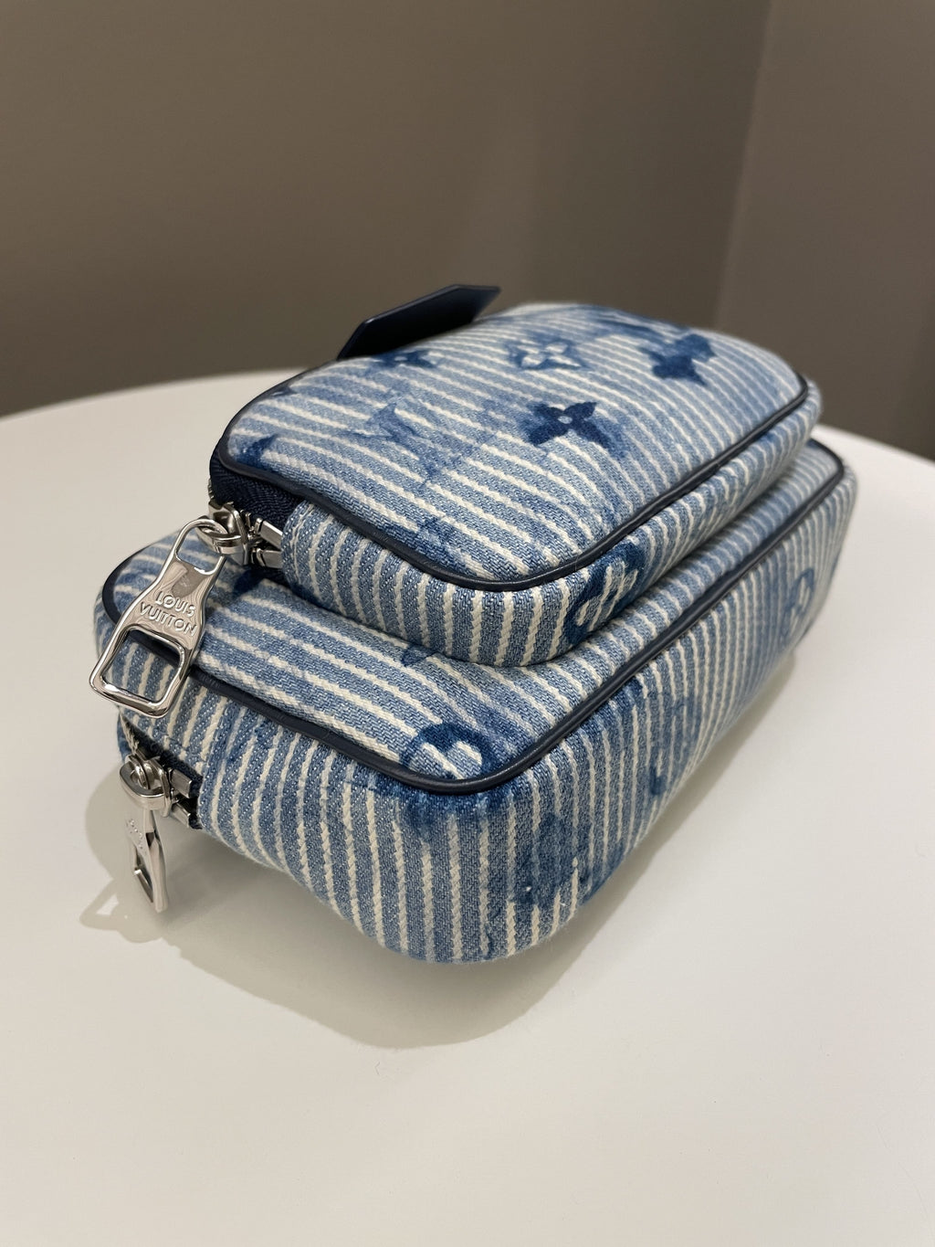 Louis Vuitton Outdoor Pouch Hickory Stripes Denim Watercolor