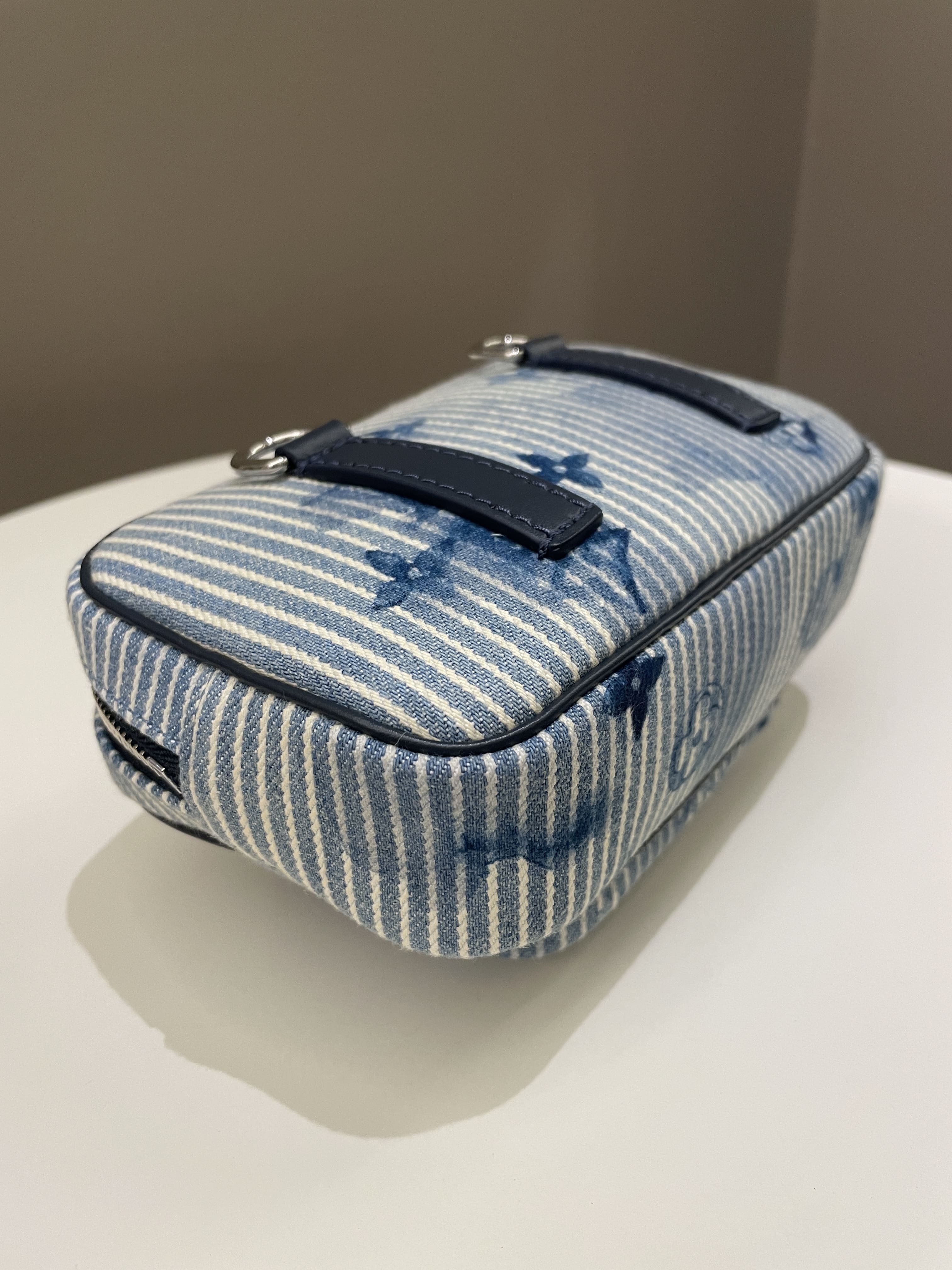Louis Vuitton Outdoor Pouch Hickory Stripes Denim Watercolor