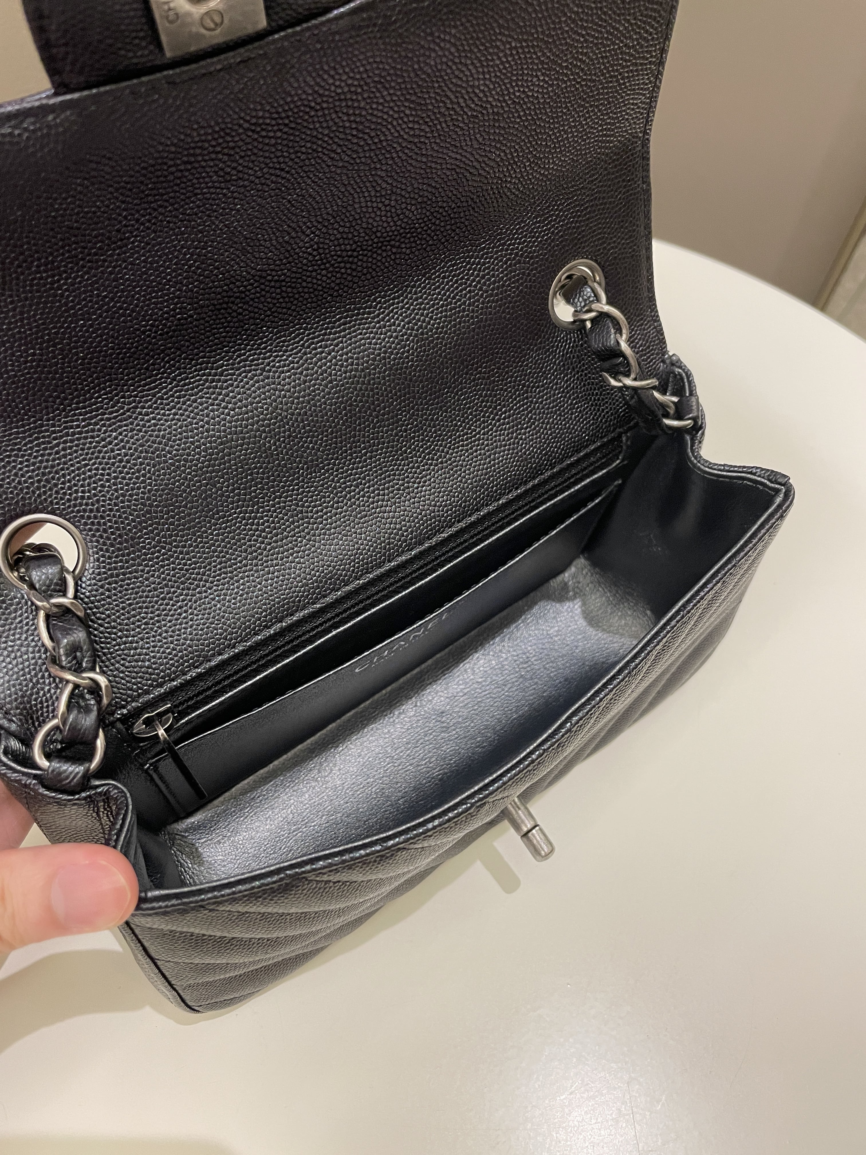 Chanel 17B Classic Chevron Mini Rectangular Black Iridescent Caviar
