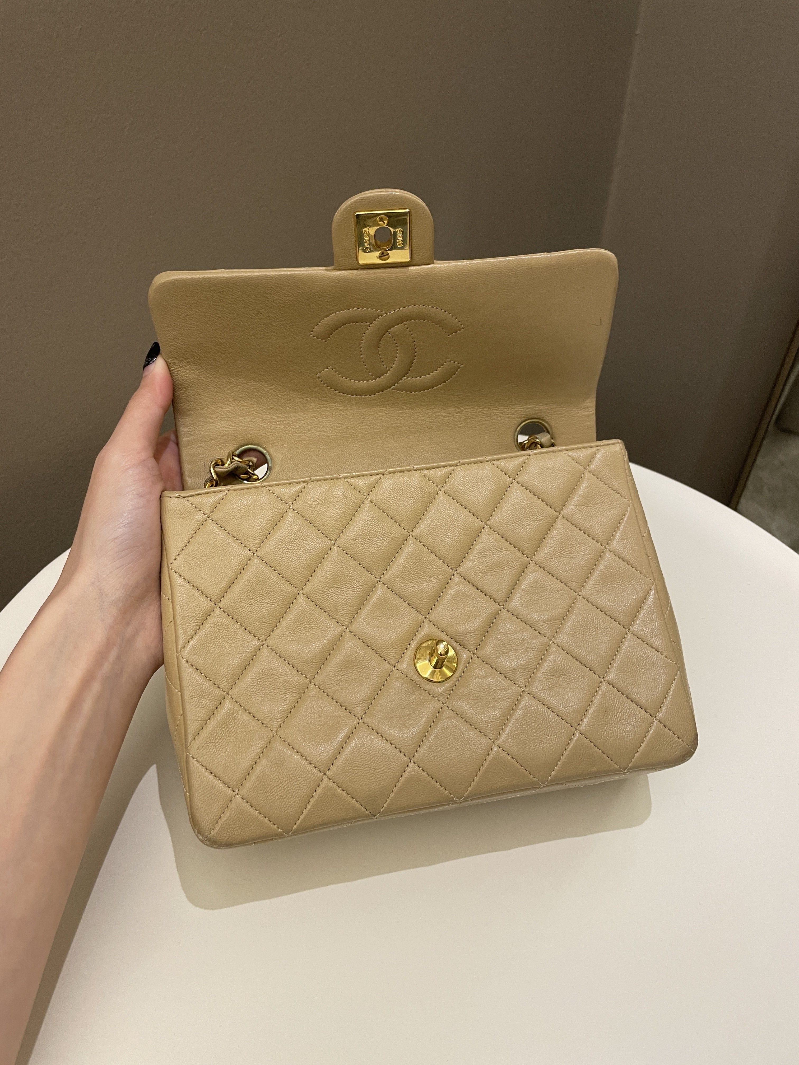 Chanel Vintage Quilted Flap Beige Lambskin