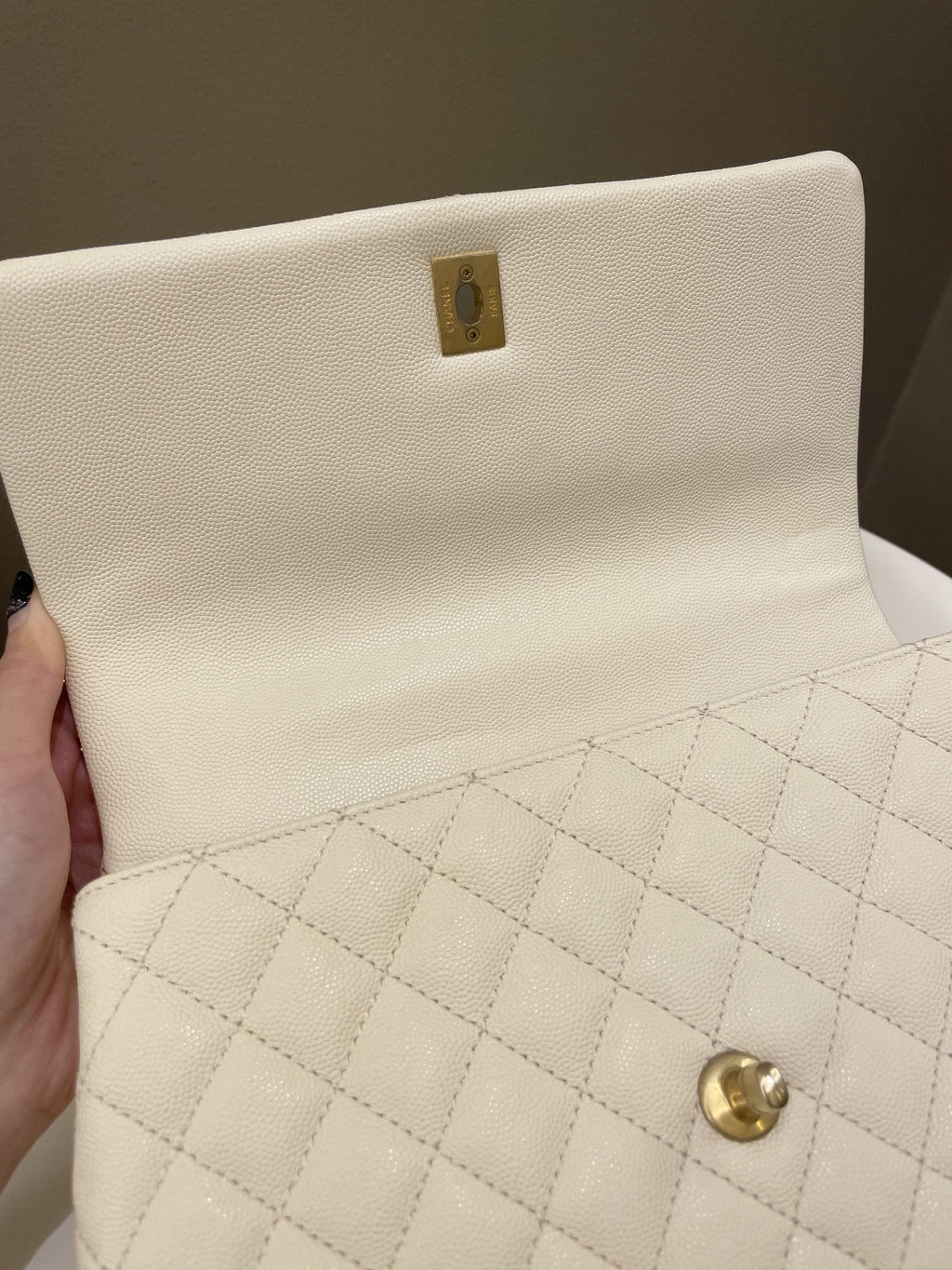 Chanel Quilted Coco Lizard Handle Ivory/ Burgundy Caviar