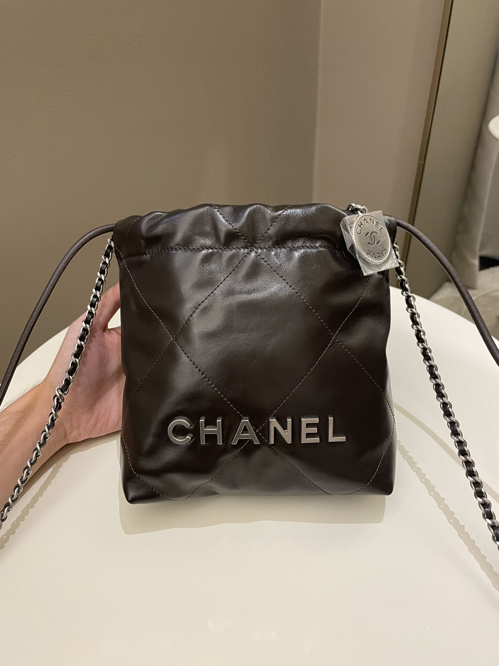 Chanel 22 Mini Dark Ebene Calfskin