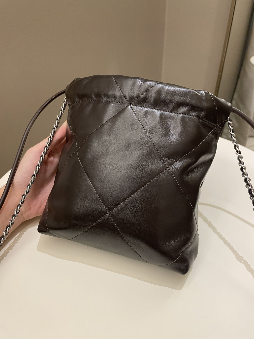 Chanel 22 Mini Dark Ebene Calfskin