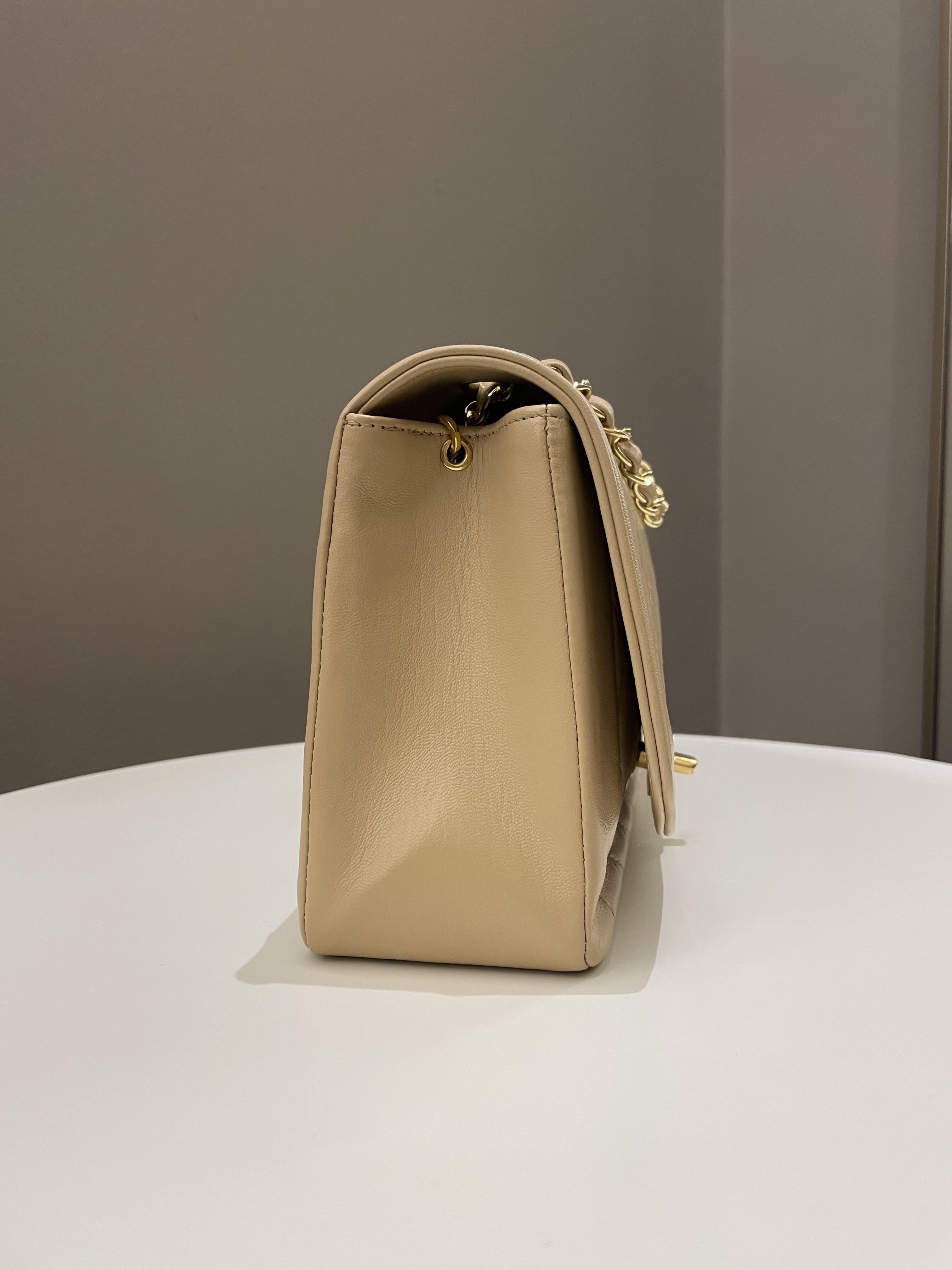 Chanel Vintage Quilted Diana Flap Bag Beige Lambskin