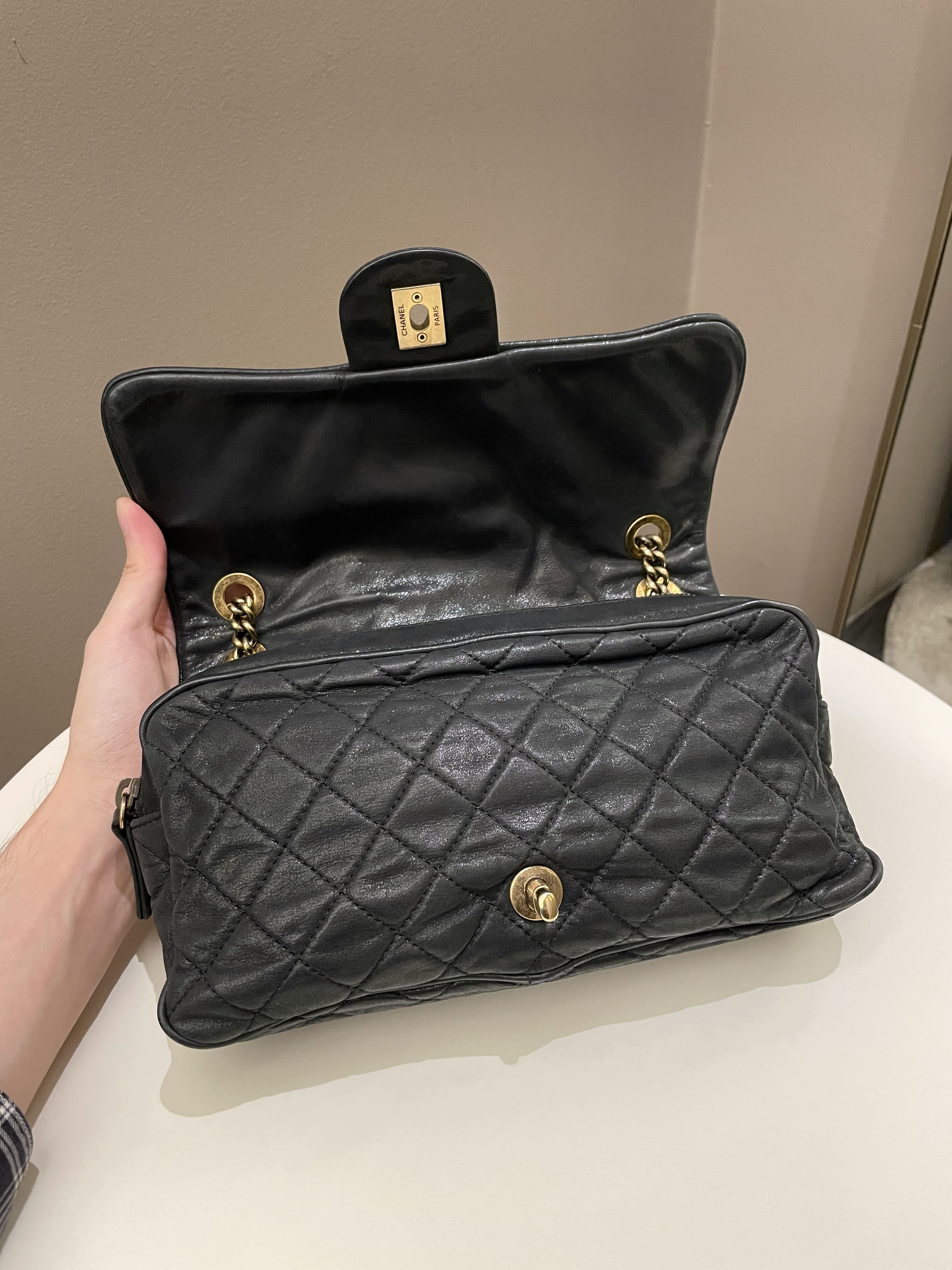 Chanel Shiva Easy Flap Black Iridescent Leather