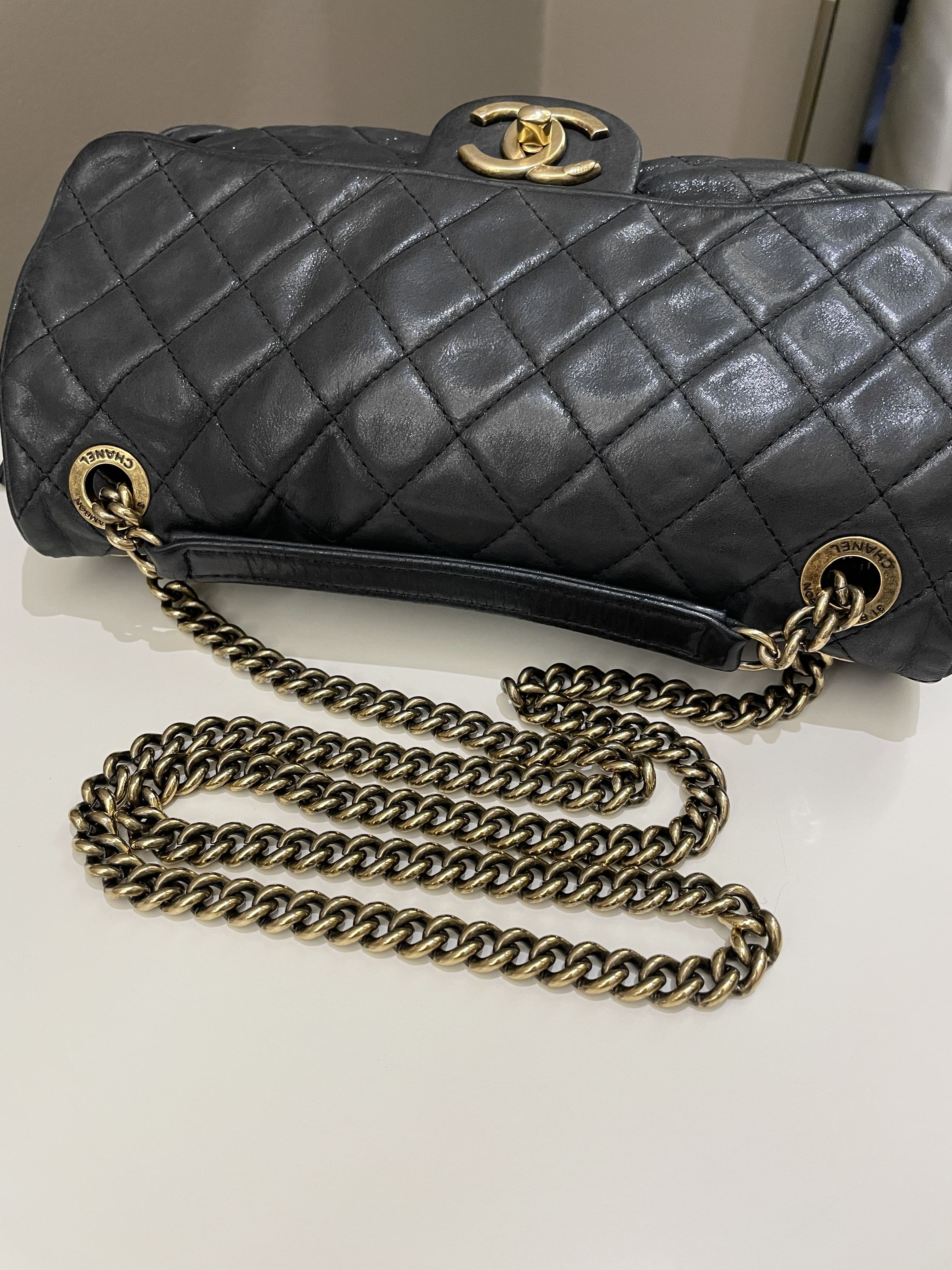 Chanel Shiva Easy Flap Black Iridescent Leather