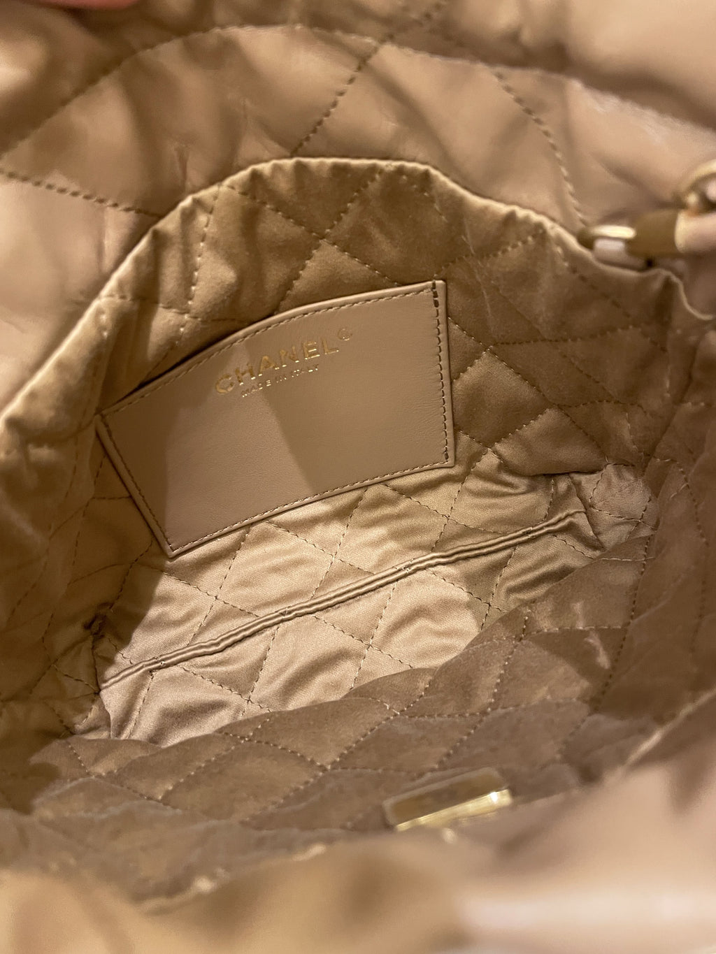 Chanel 23B 22 Mini Hobo Beige Calfskin