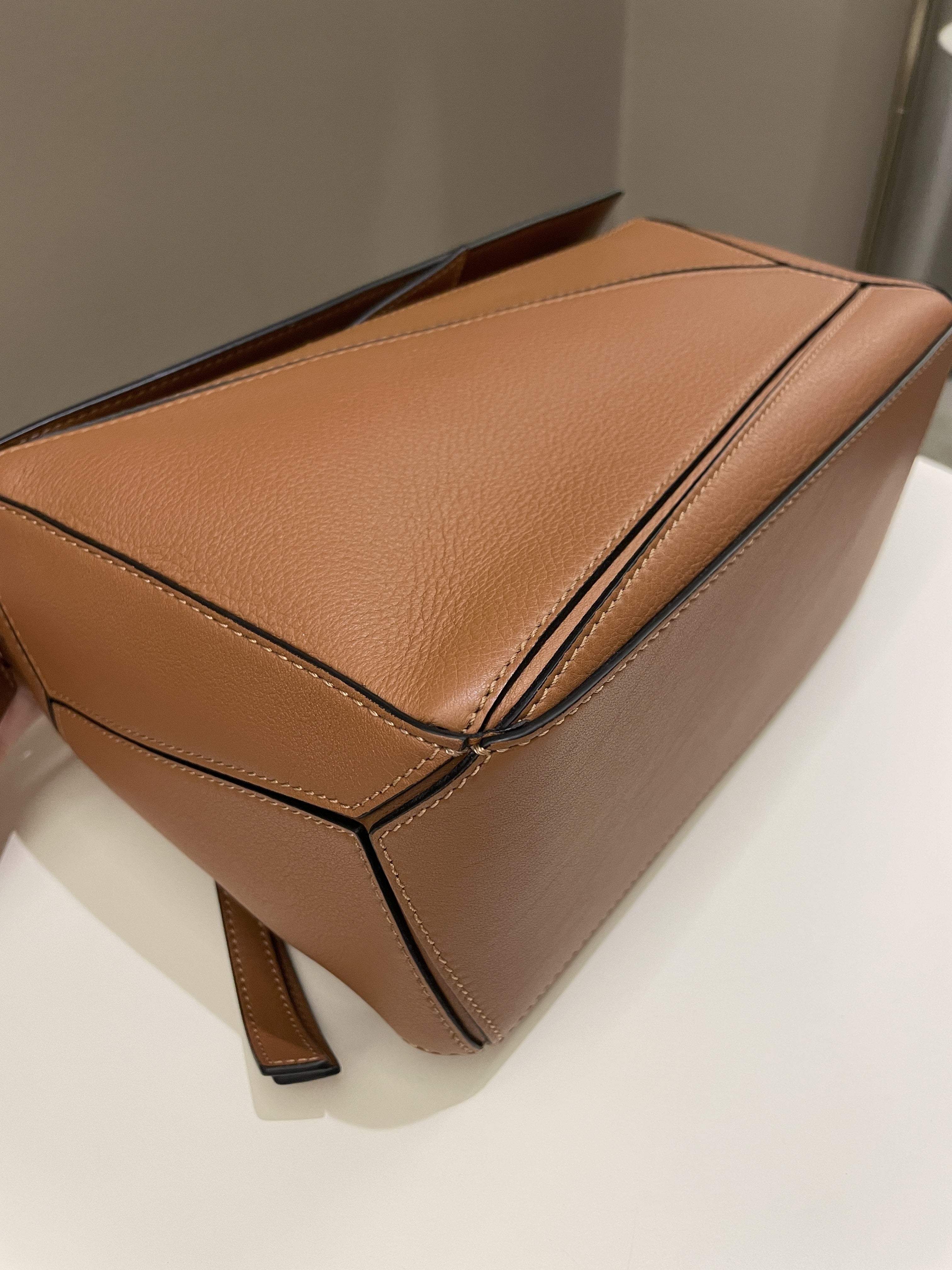 Loewe Puzzle Bag Tan Brown Grainy Calfskin