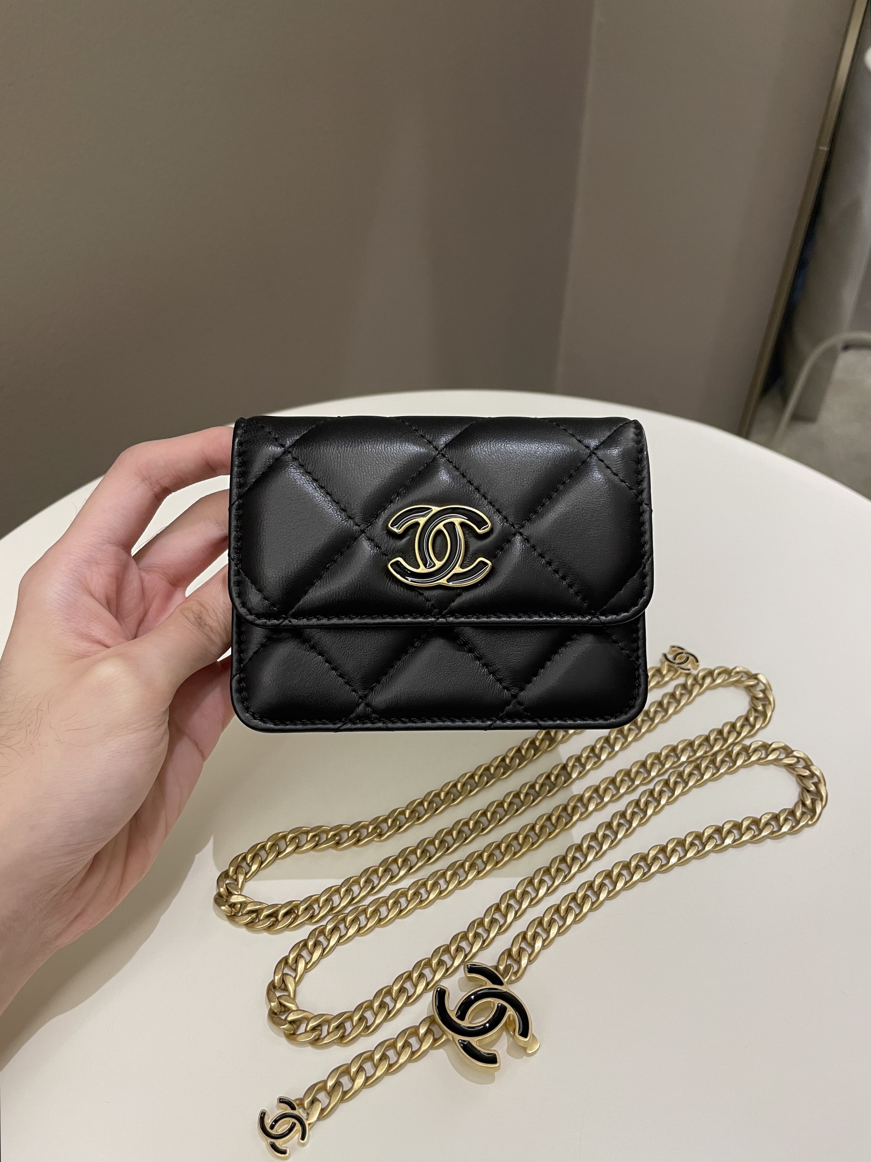 Chanel 22P Pending Belt Clutch Chain Black Lambskin