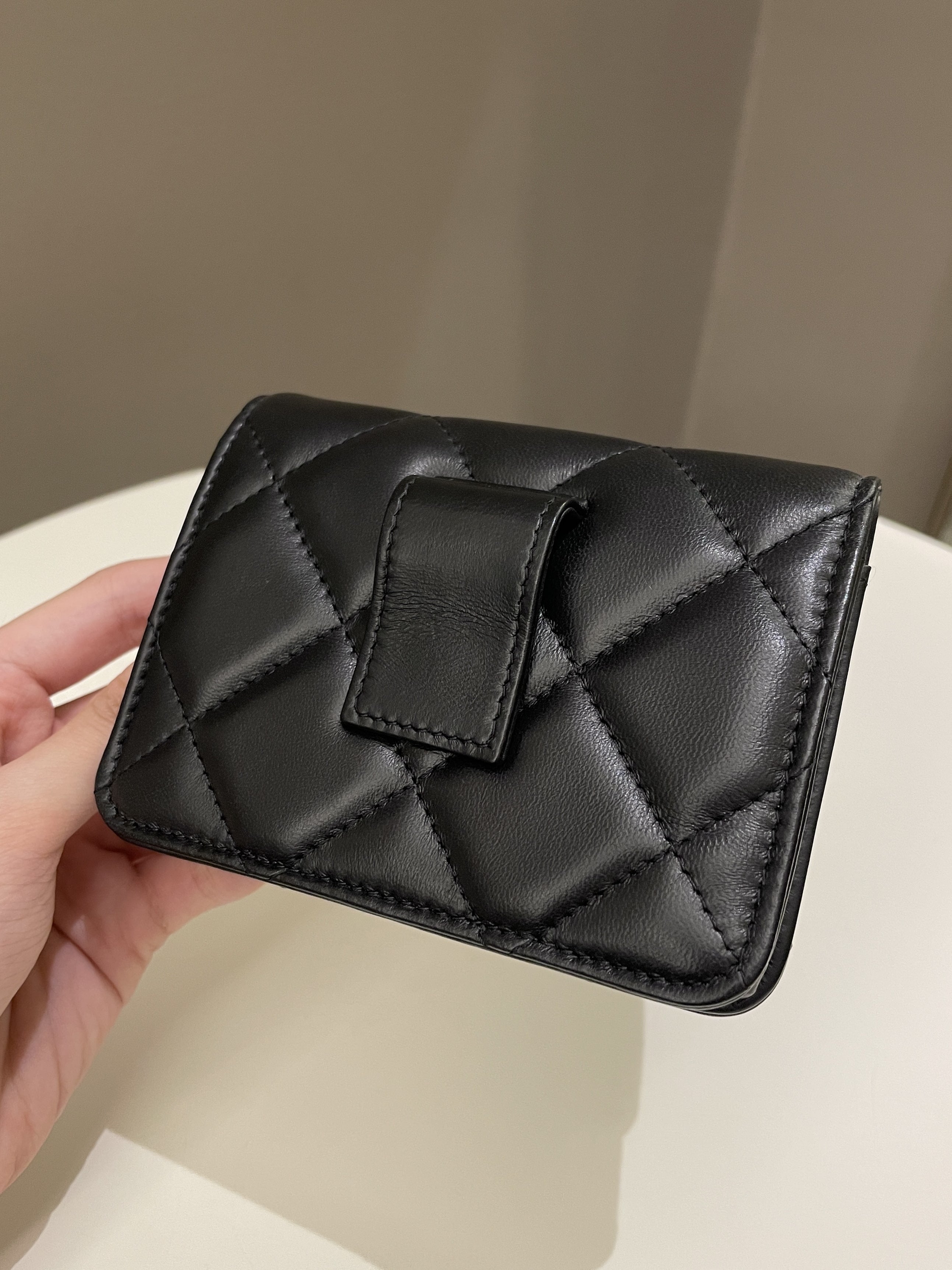 Chanel 22P Pending Belt Clutch Chain Black Lambskin
