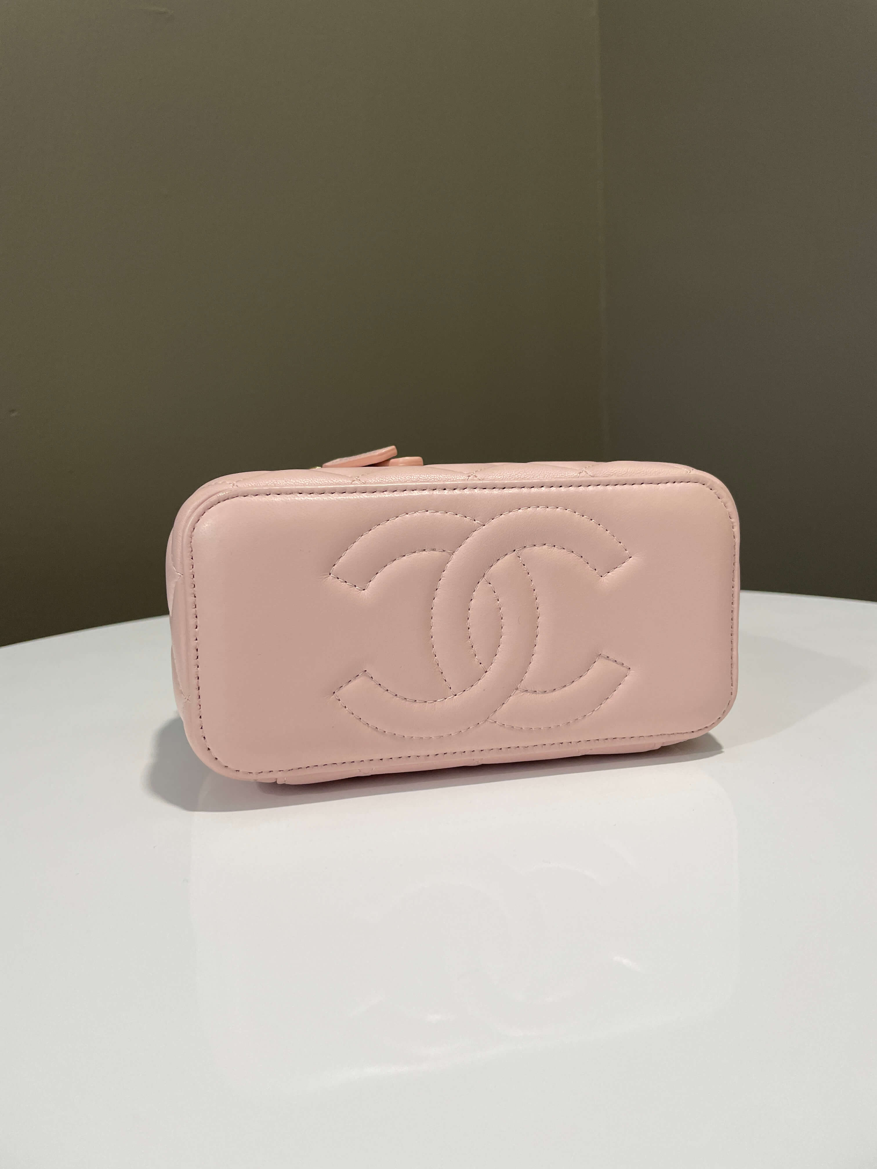 Chanel Pearl Crush Vanity Rectangular Pink Lambskin